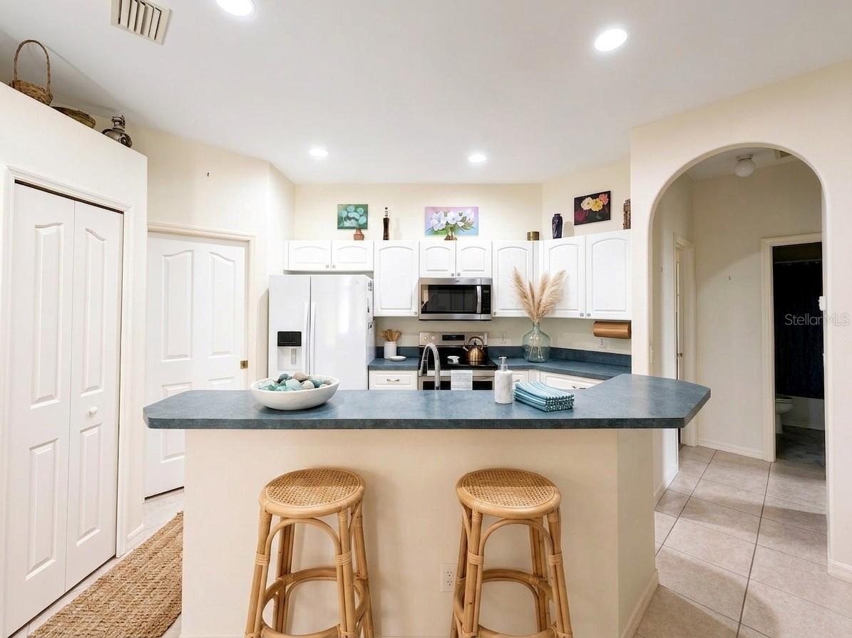 1487 Evangelina Ln, North Port, FL 34286 — photo 5 of 37