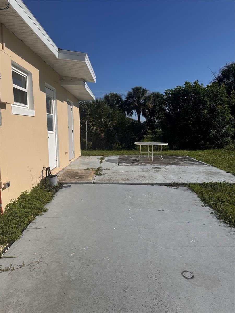 21922 Hernando Ave, Port Charlotte, FL 33952 — photo 4 of 26