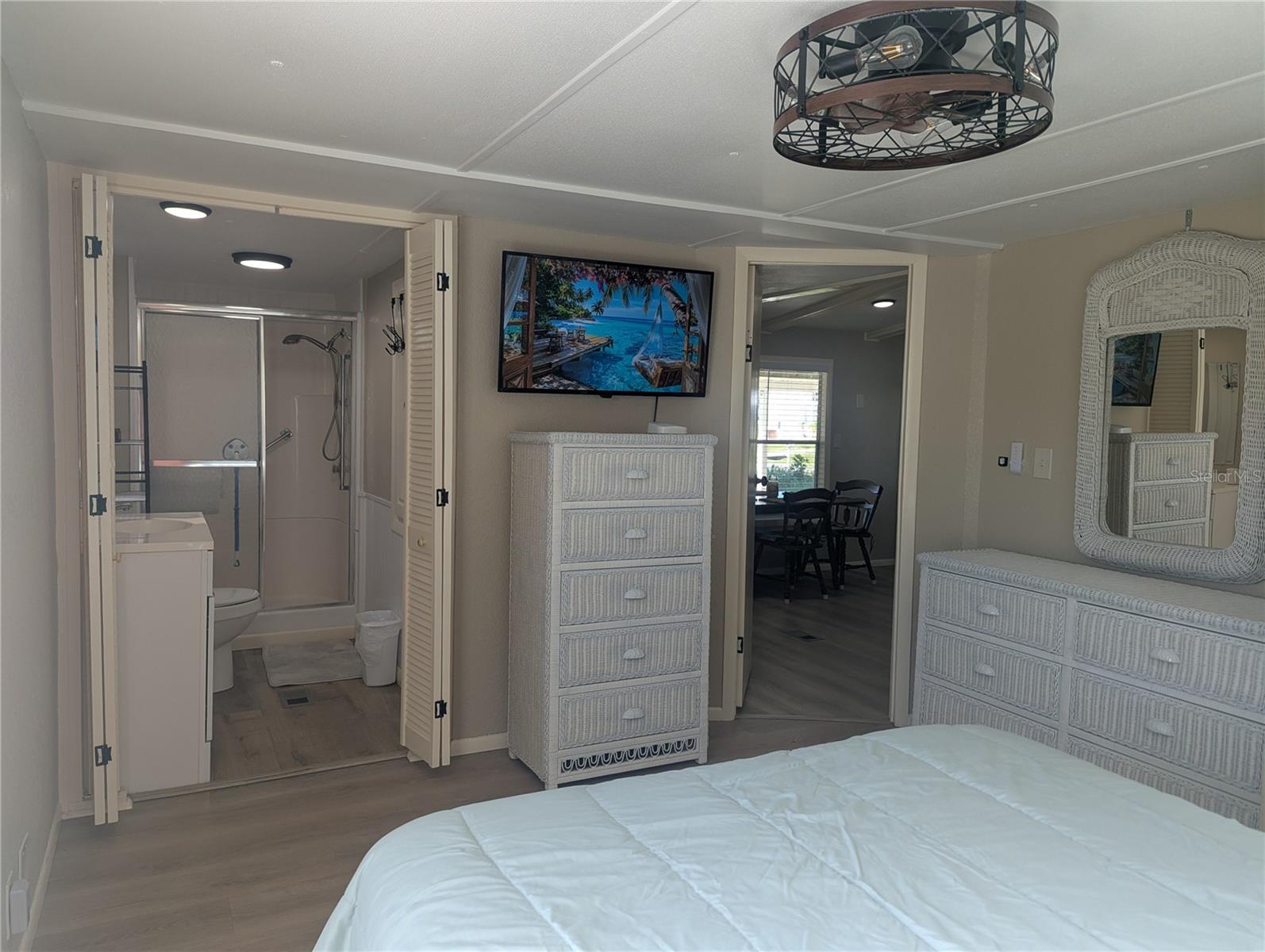 Primary Bathoom