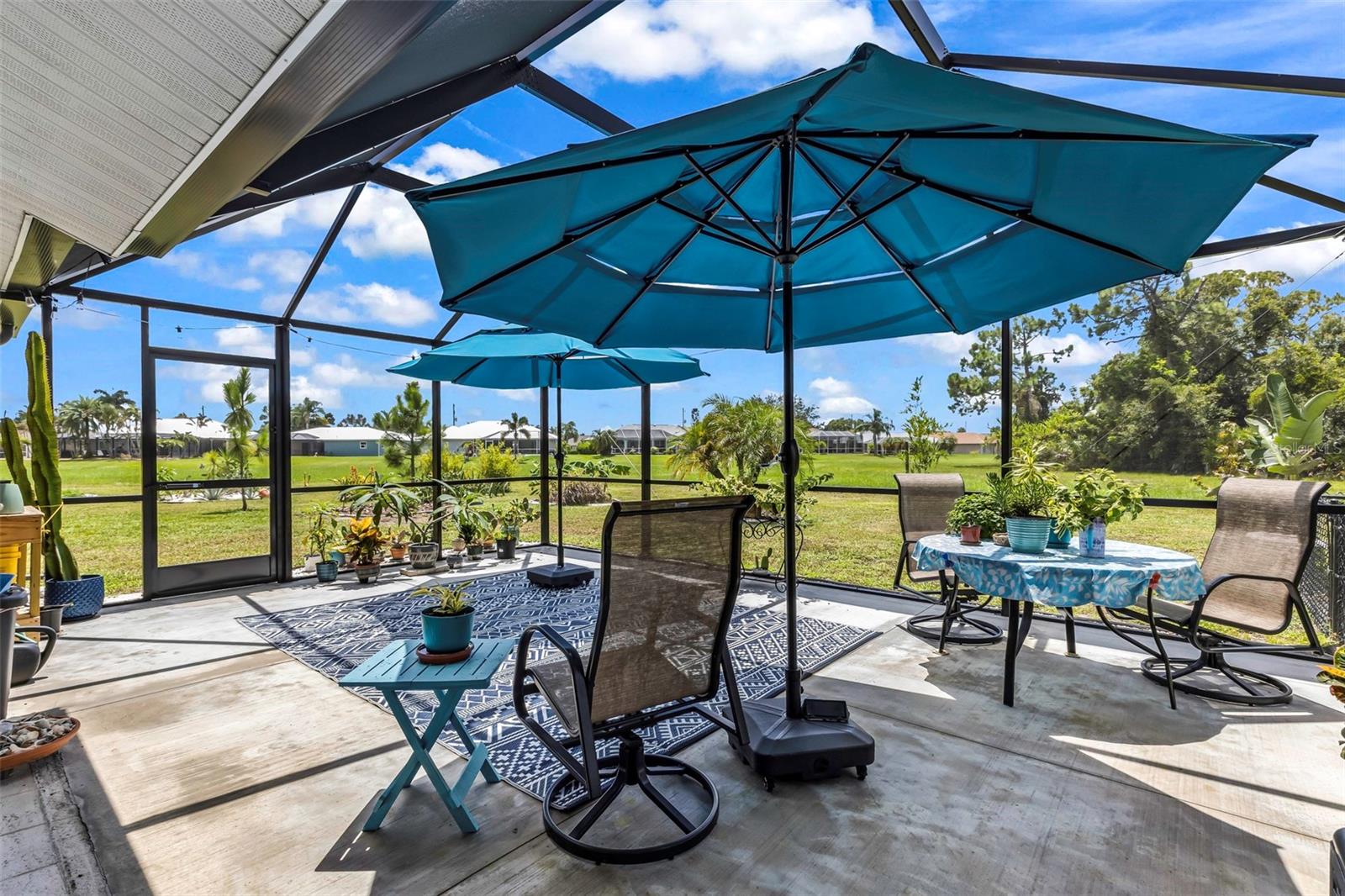 239 Valdiva St, Punta Gorda, FL 33983 — photo 9 of 28