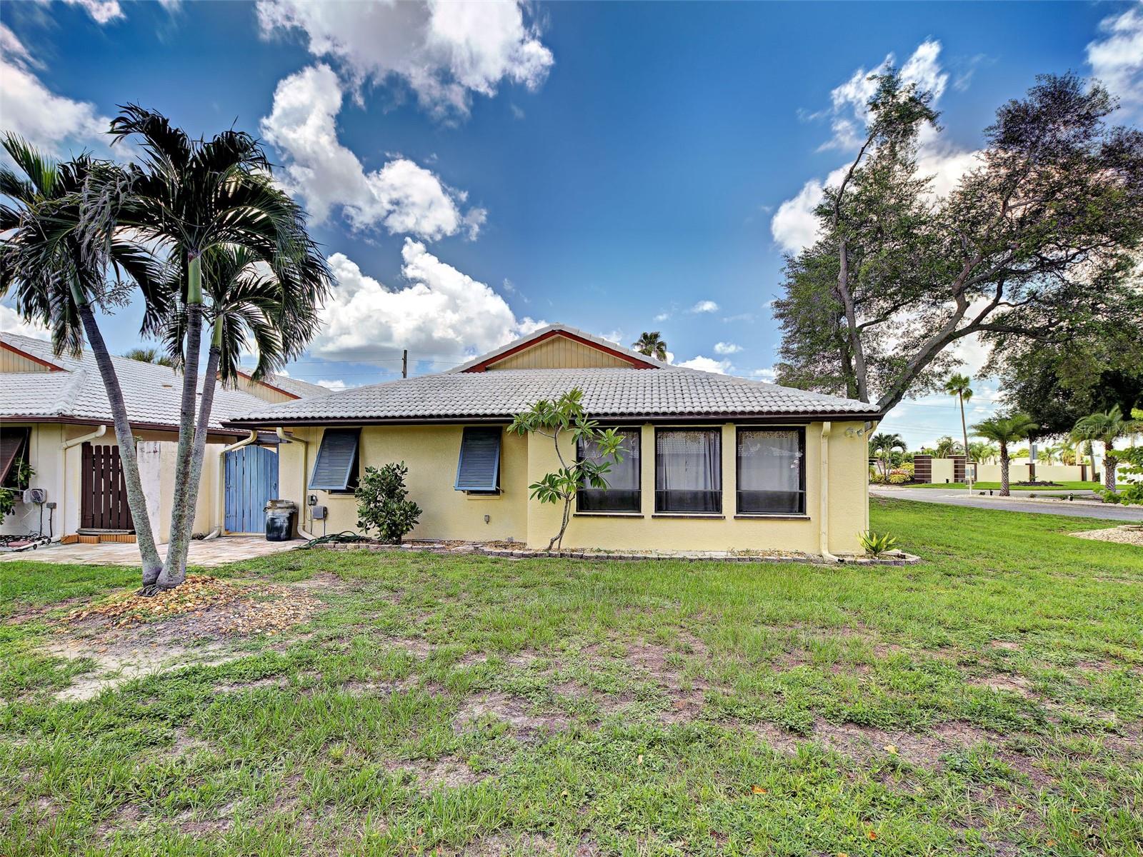 20 Idle Sands Dr, Venice, FL 34293 — photo 7 of 45