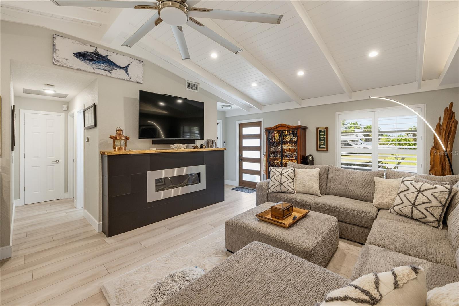 19154 New Haven Ct, Port Charlotte, FL 33948 — photo 5 of 27