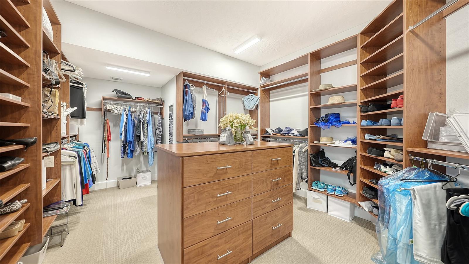 1241 Gulf of Mexico Dr #303, Longboat Key, FL 34228 — photo 43 of 78