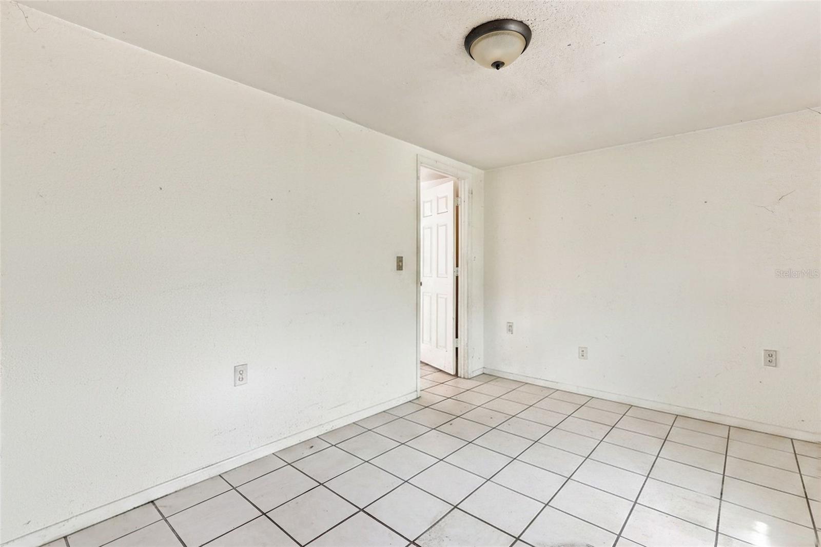1672 10th St, Sarasota, FL 34236 — photo 18 of 29