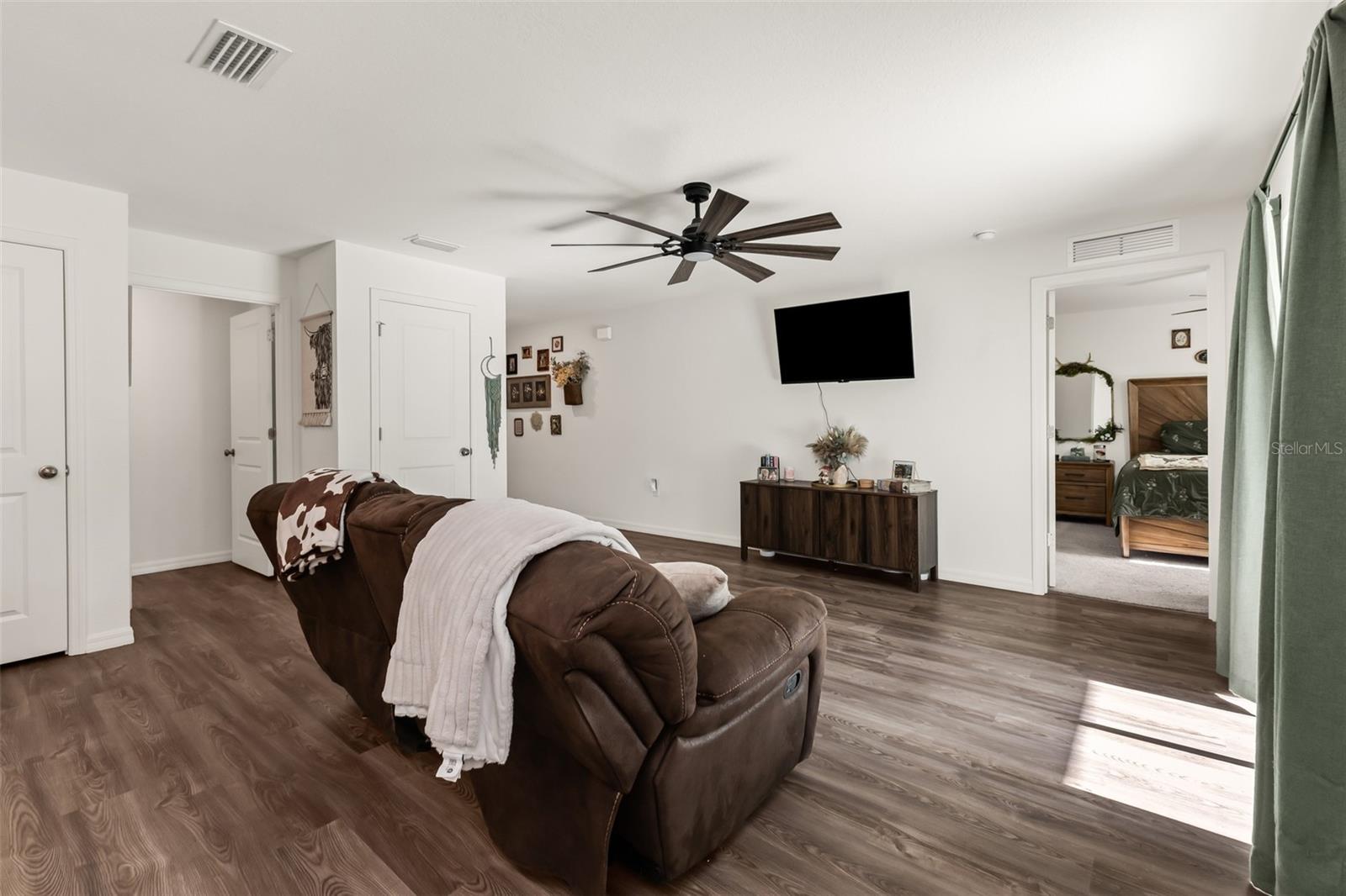 4812 Tahiti St, North Port, FL 34286 — photo 9 of 42