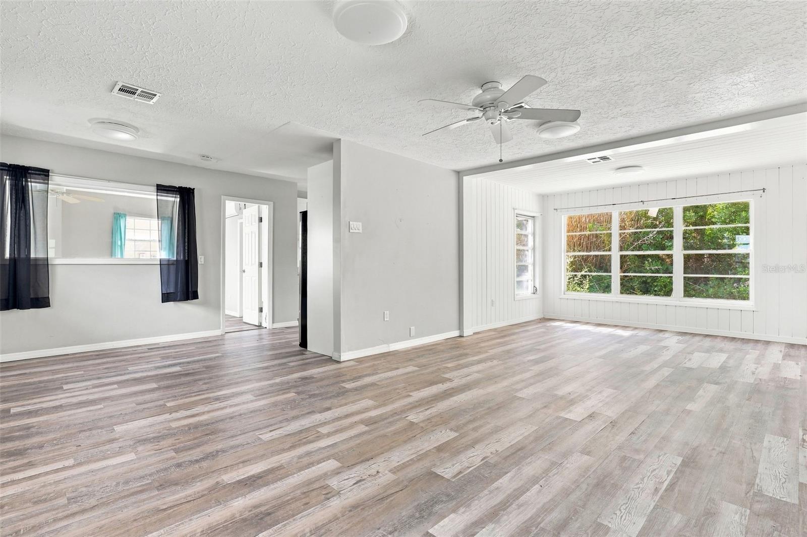 1840 Glengary St, Sarasota, FL 34231 — photo 12 of 30