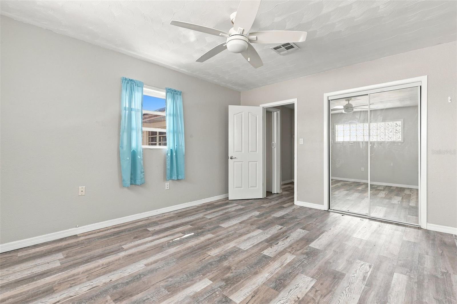 1840 Glengary St, Sarasota, FL 34231 — photo 21 of 30