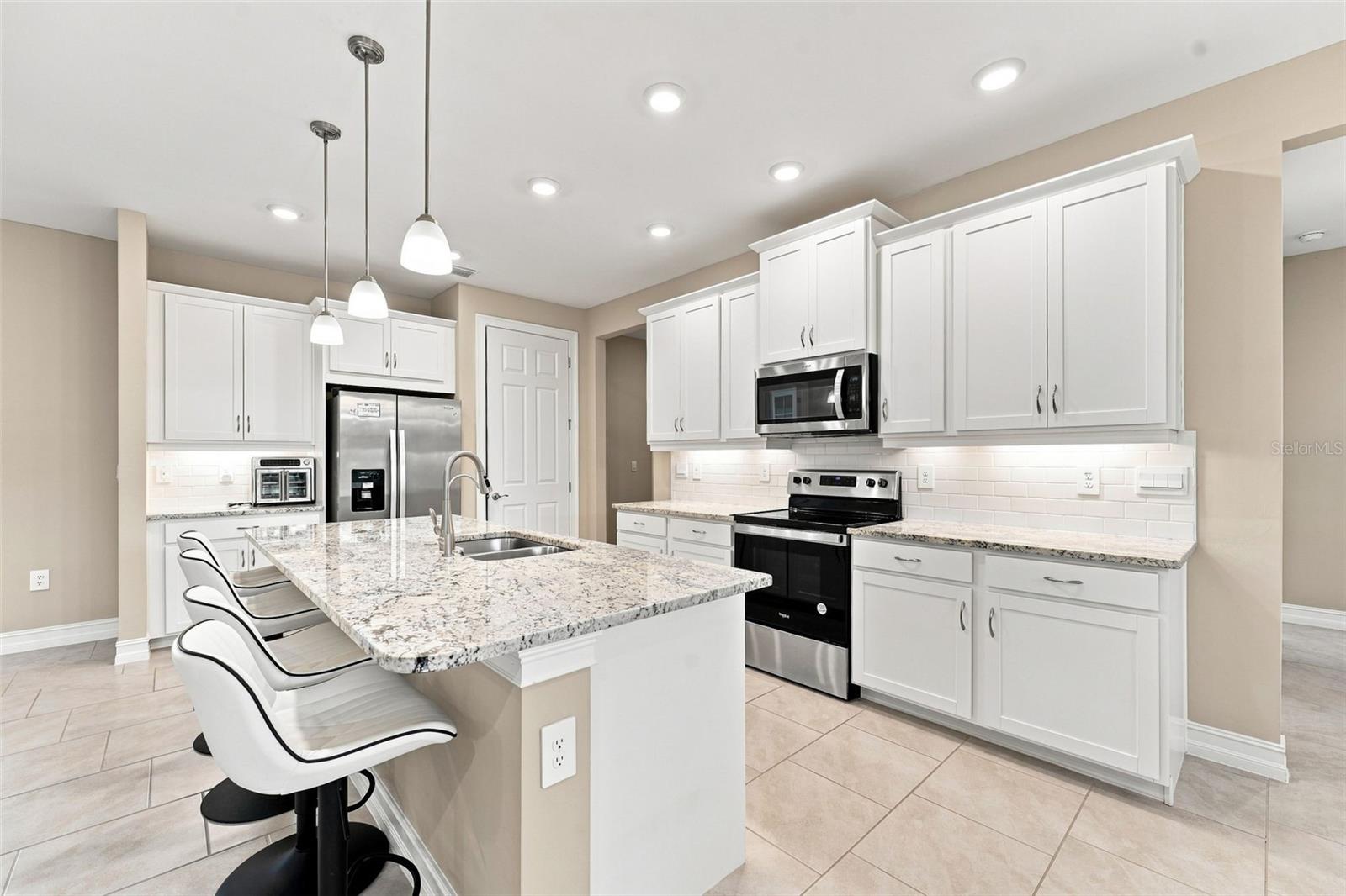14193 Fort Myers Ave, Port Charlotte, FL 33981 — photo 9 of 25