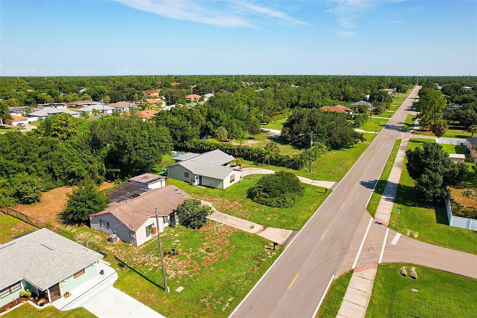 327 Harbor Blvd, Port Charlotte, FL 33954 — photo 2 of 34