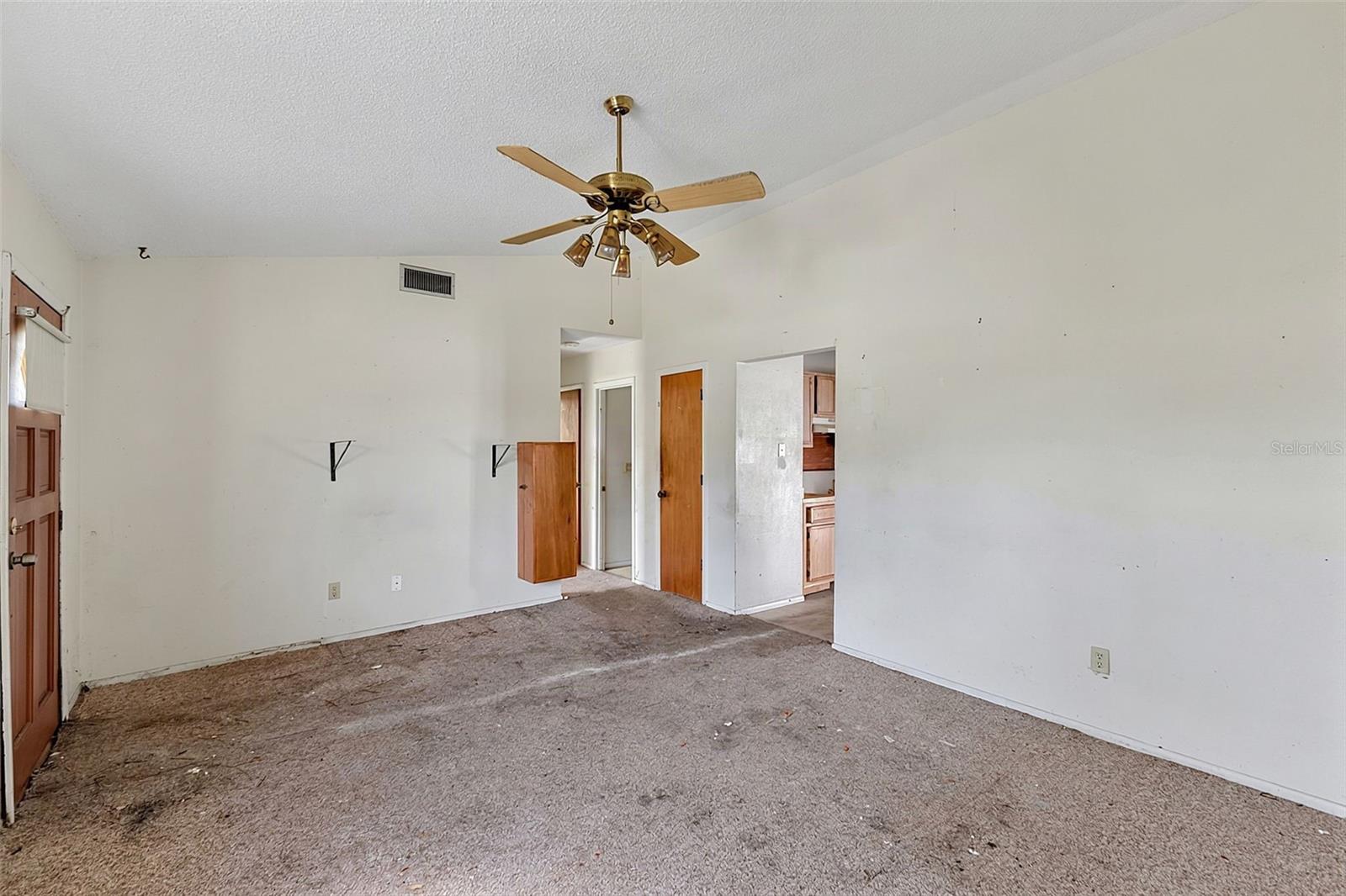 327 Harbor Blvd, Port Charlotte, FL 33954 — photo 13 of 34