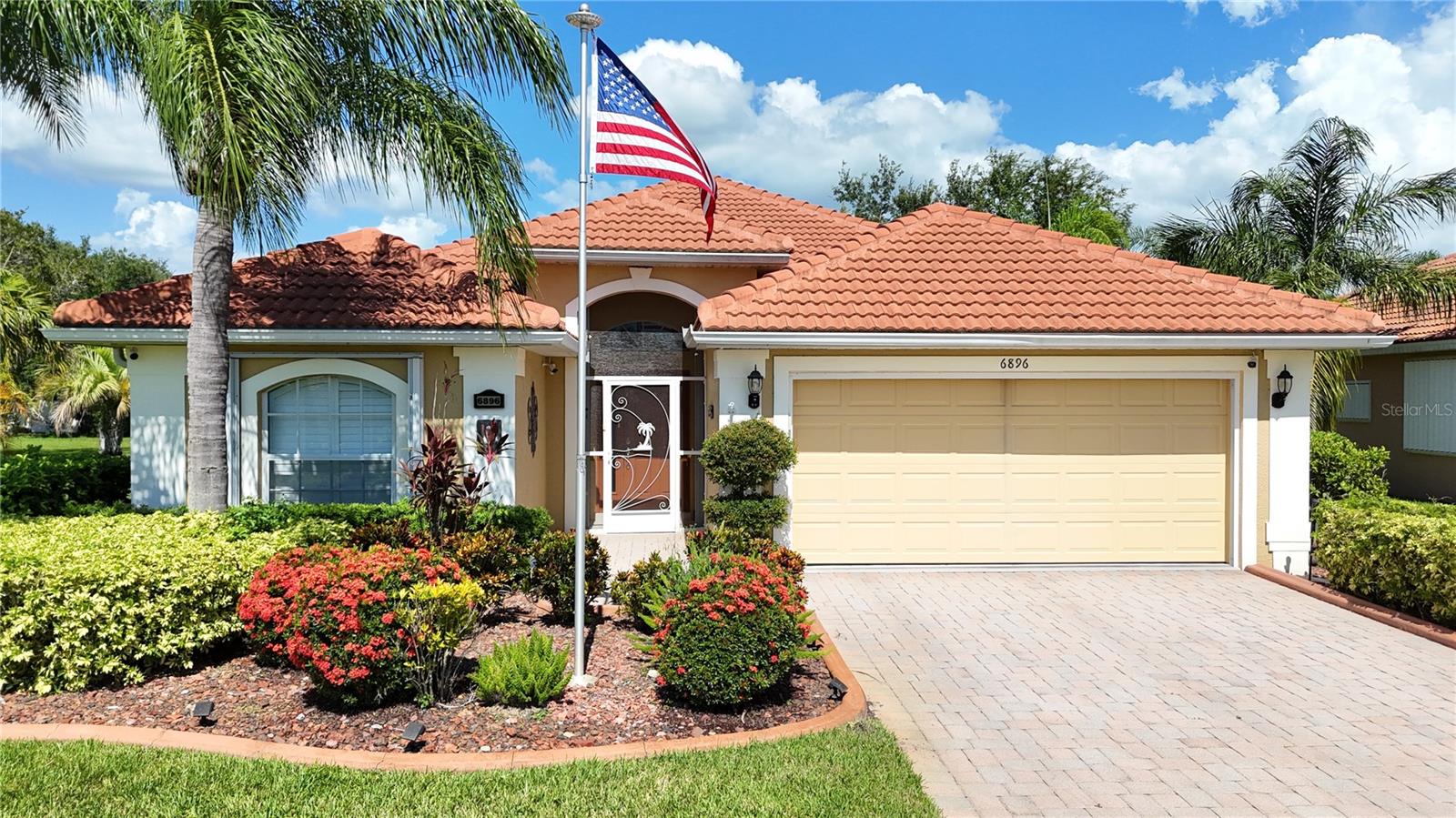 6896 Talon Bay Dr