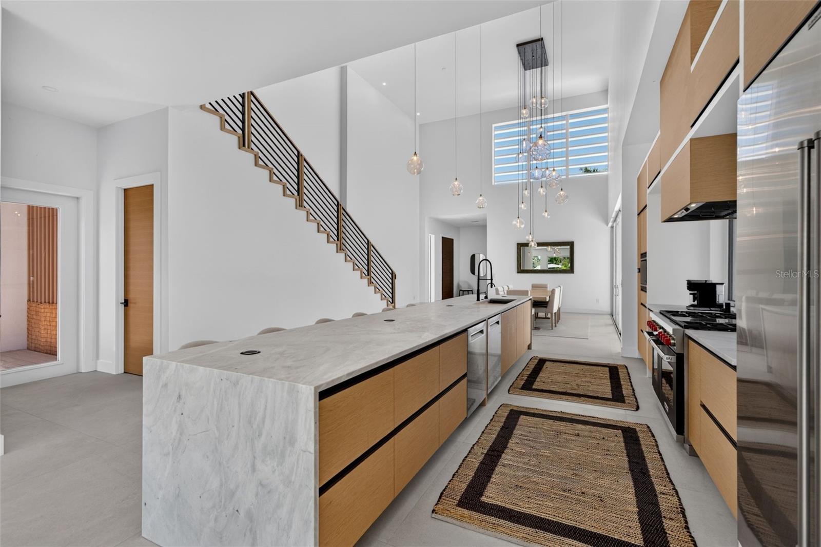 1355 Roberts Bay Ln, Sarasota, FL 34242 — photo 15 of 100