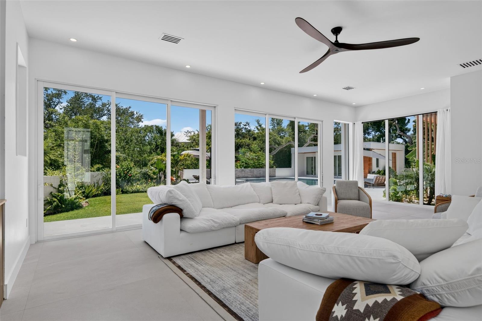 1355 Roberts Bay Ln, Sarasota, FL 34242 — photo 45 of 100