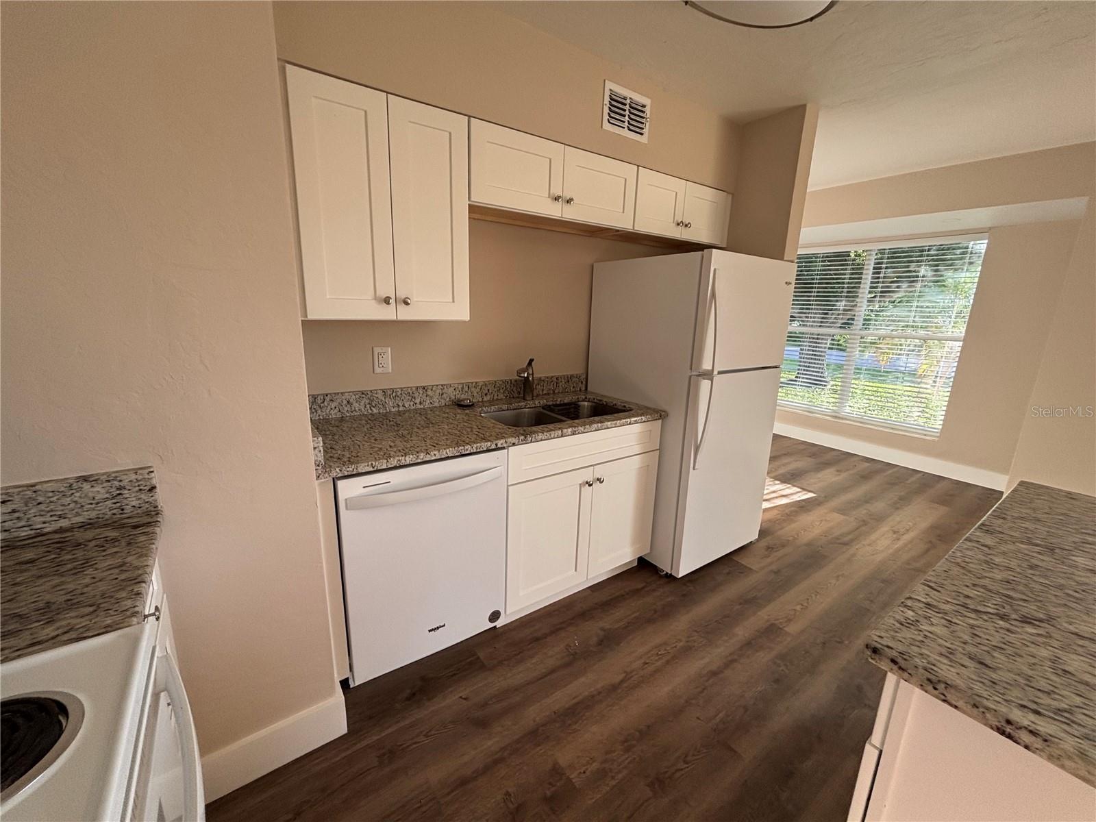 2472 Picnic St, Port Charlotte, FL 33952 — photo 13 of 29