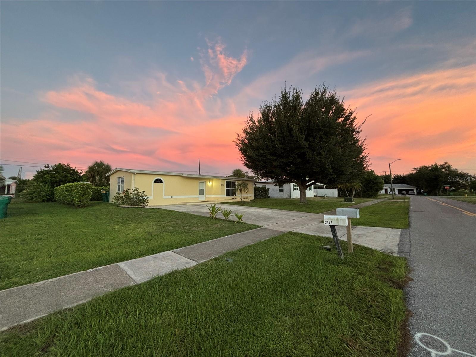 2472 Picnic St, Port Charlotte, FL 33952 — photo 9 of 29