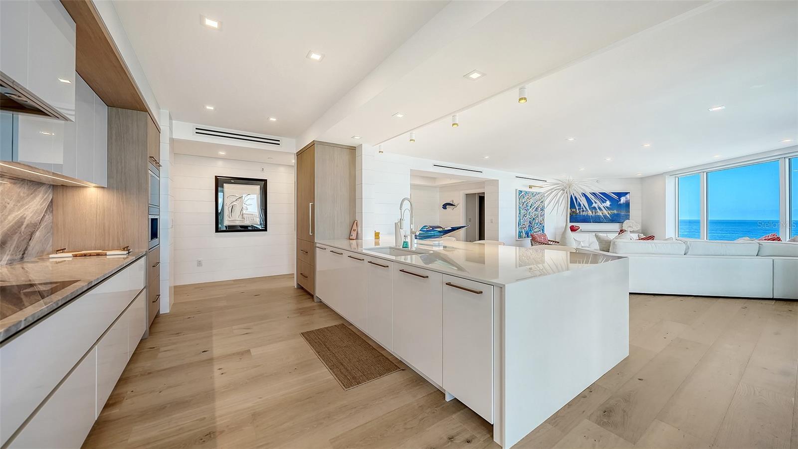 455 Longboat Club Rd #905, Longboat Key, FL 34228 — photo 25 of 75