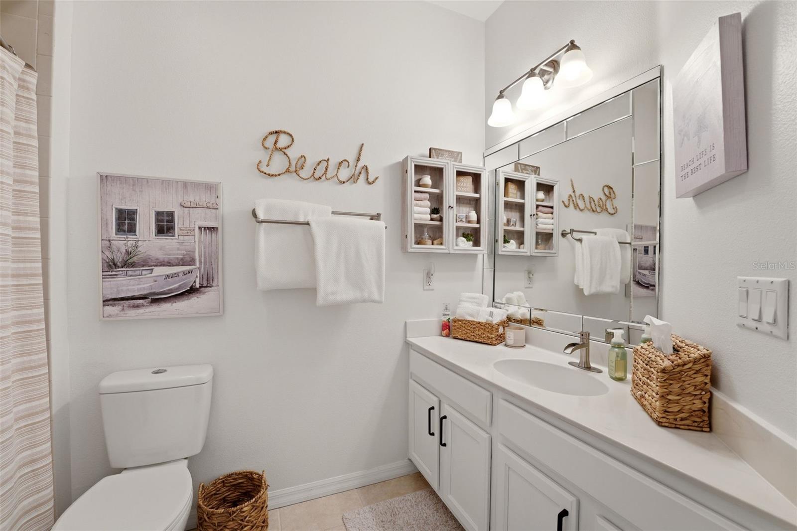2nd Bathroom