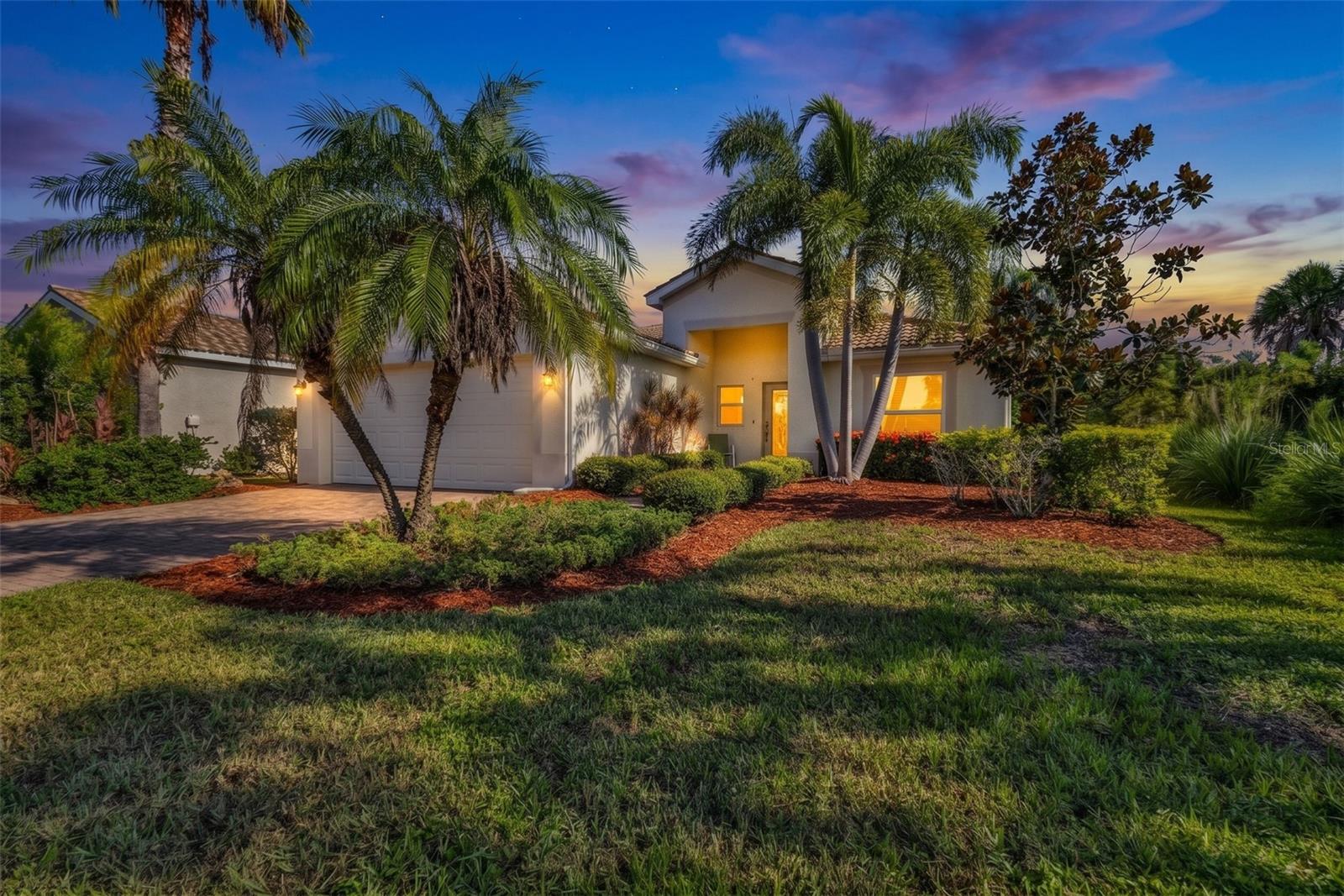 11672 Anhinga Ave, Venice, FL 34292 — photo 2 of 64