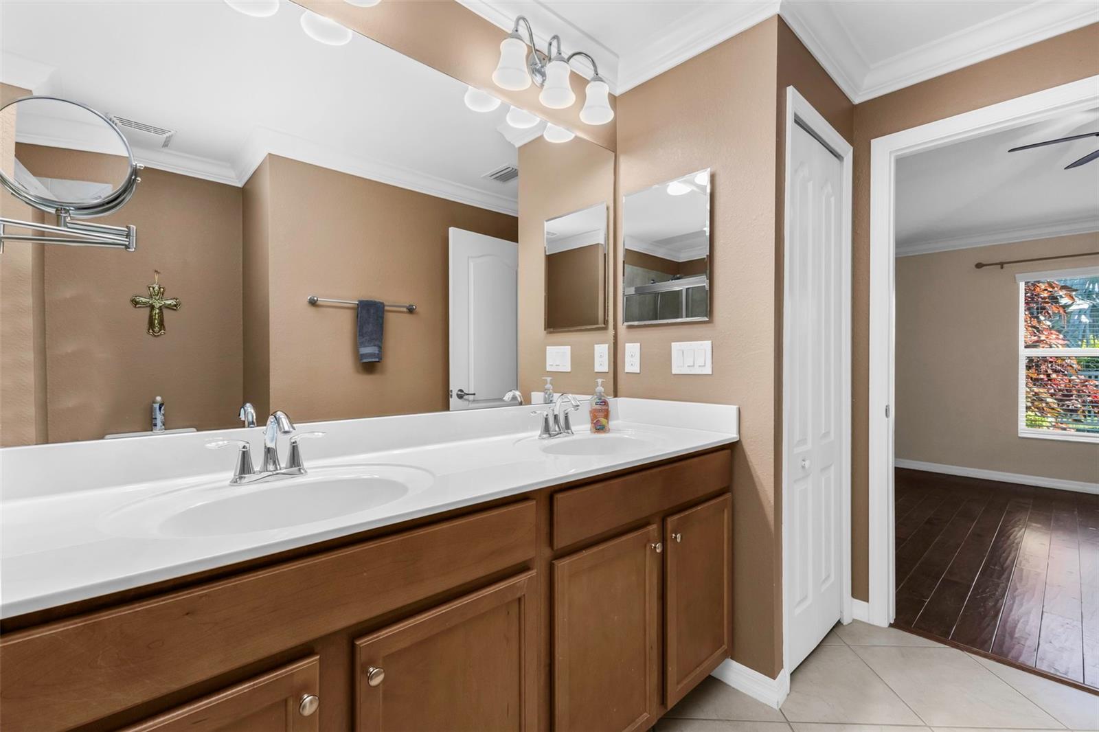 11672 Anhinga Ave, Venice, FL 34292 — photo 17 of 64