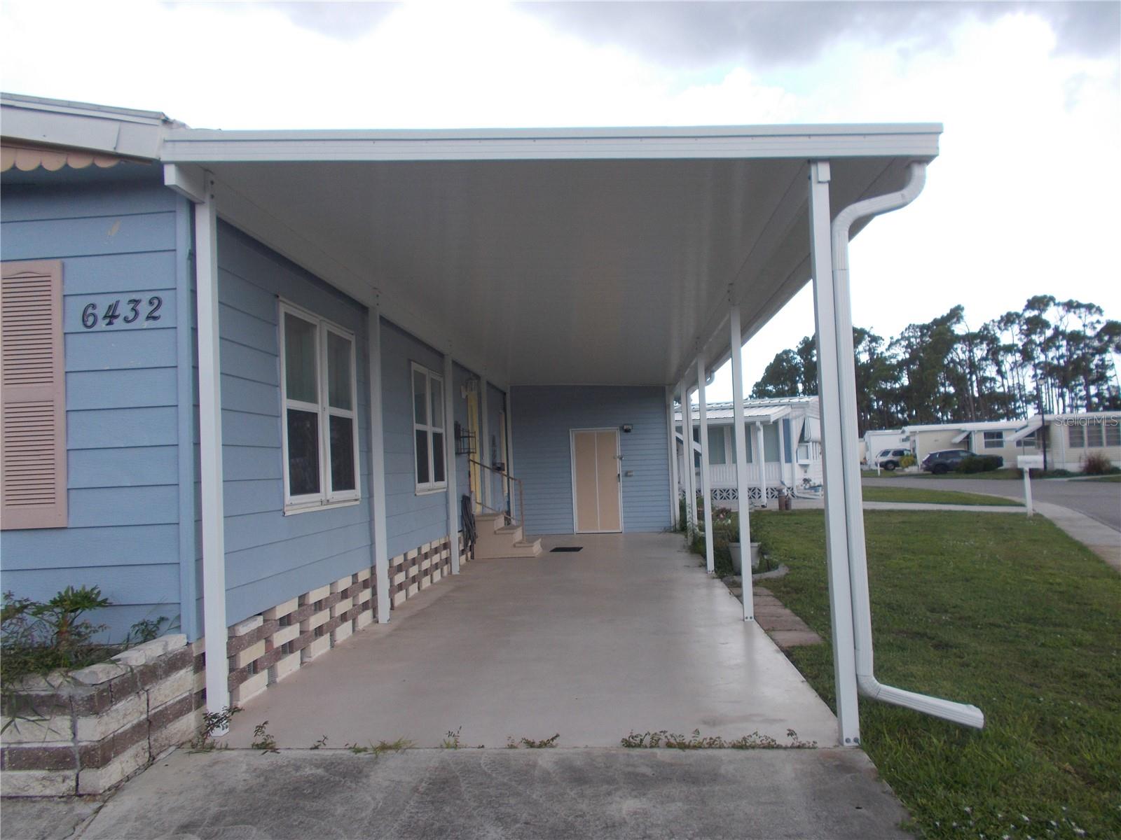 Carport