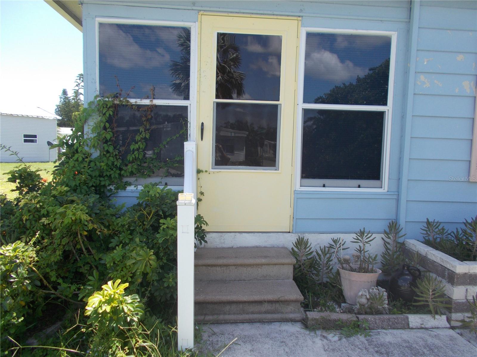 Entrance to Florida Room