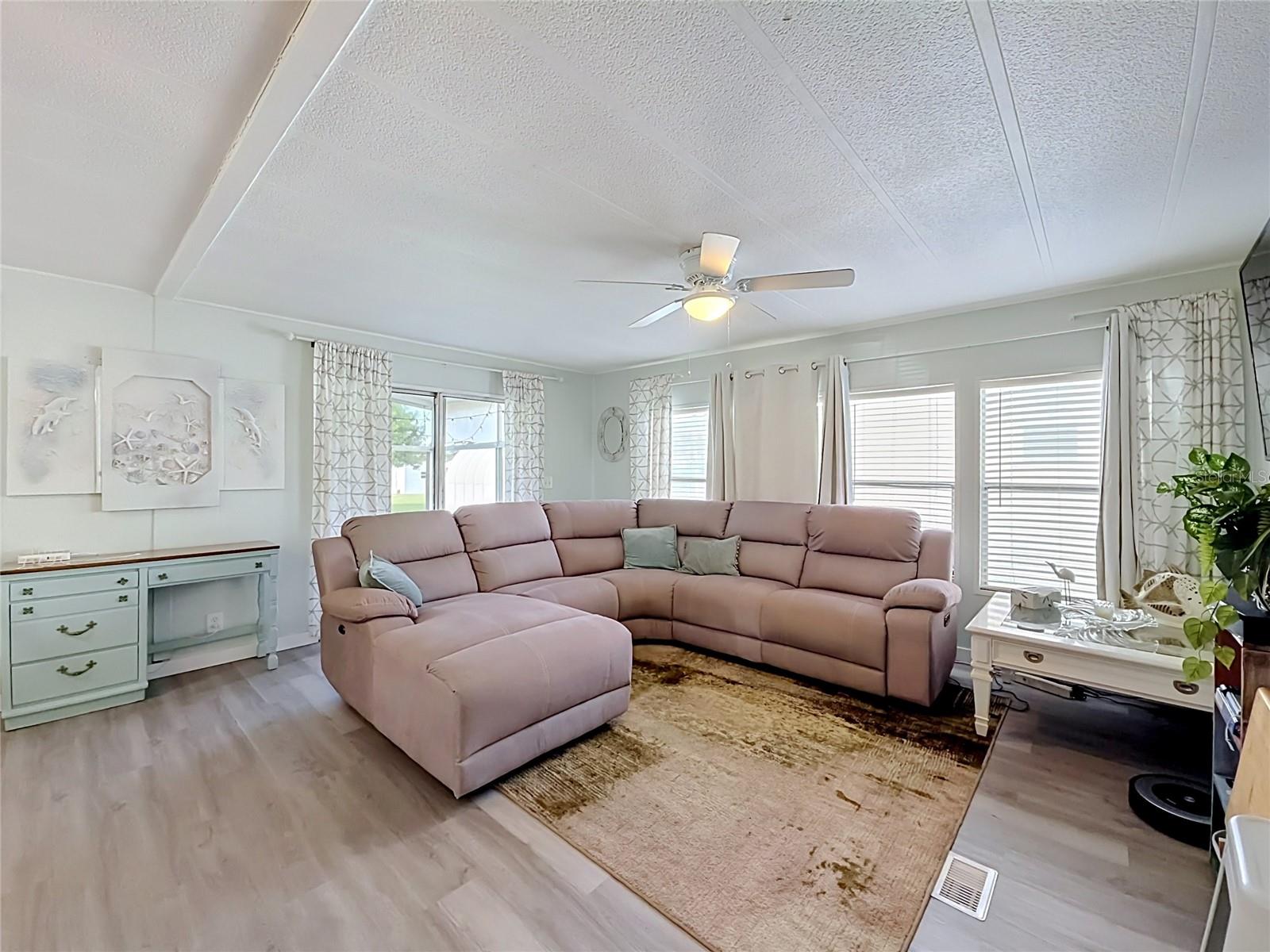 8207 Archie St, Englewood, FL 34224 — photo 5 of 42