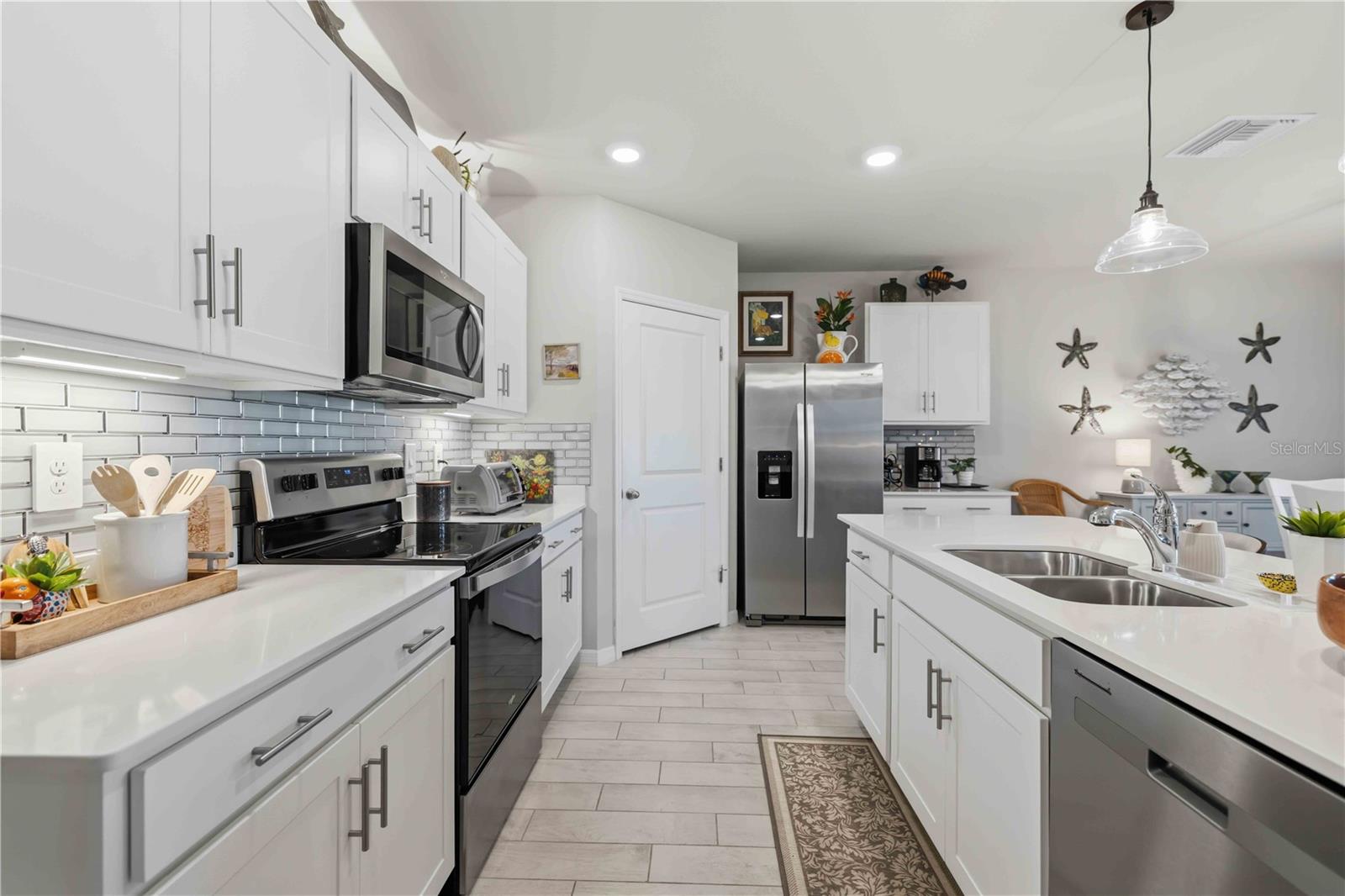 16315 Navarro Ct, Punta Gorda, FL 33955 — photo 12 of 36