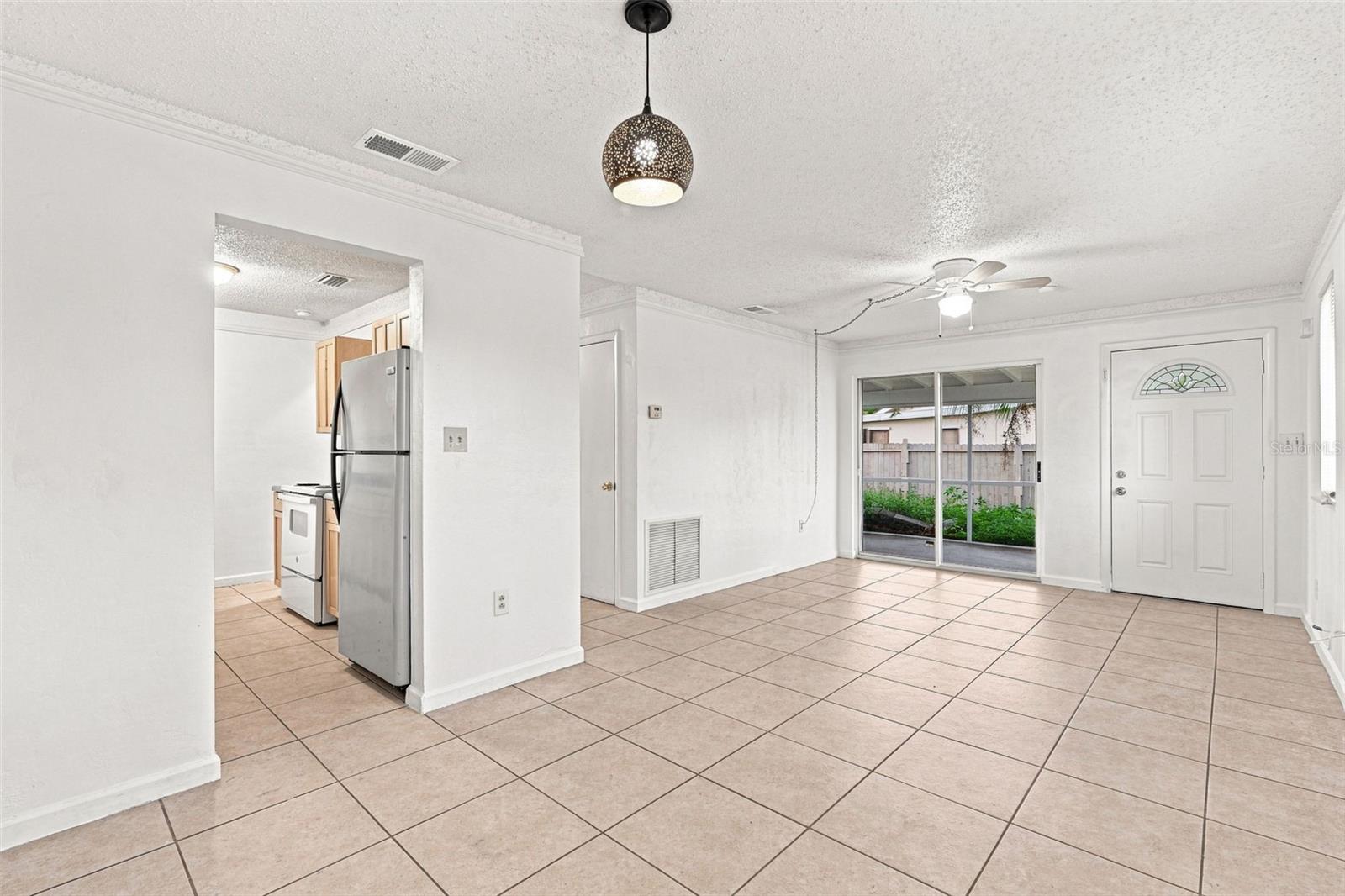 Spacious Living Room with Lanai Access