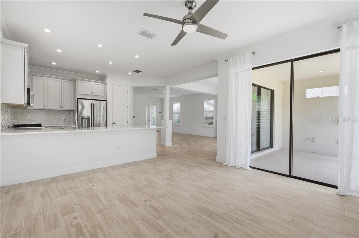 8370 Velda Trl, Sarasota, FL 34241 — photo 9 of 64