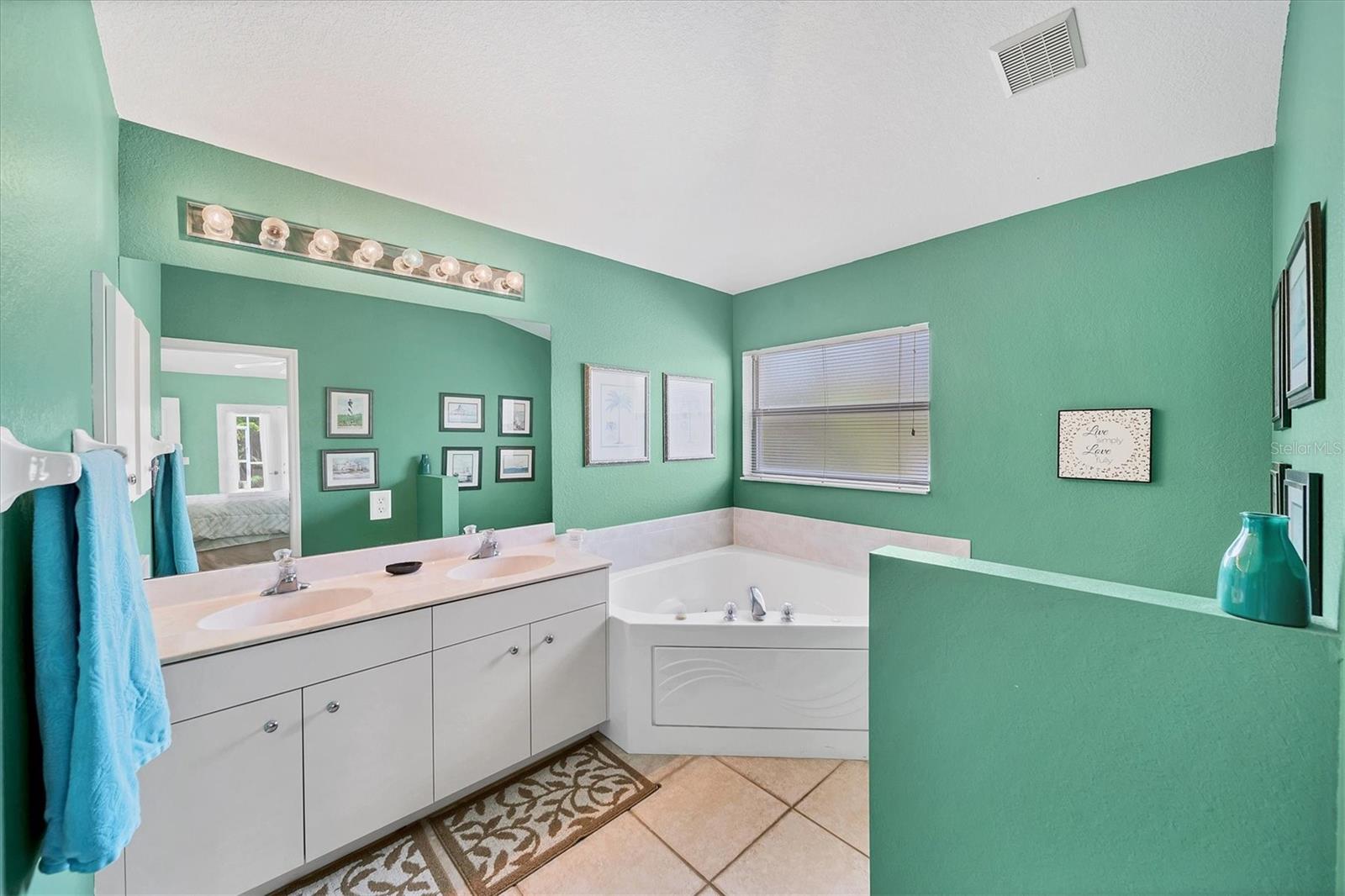 36 Pine Valley Ct, Rotonda West, FL 33947 — photo 27 of 42