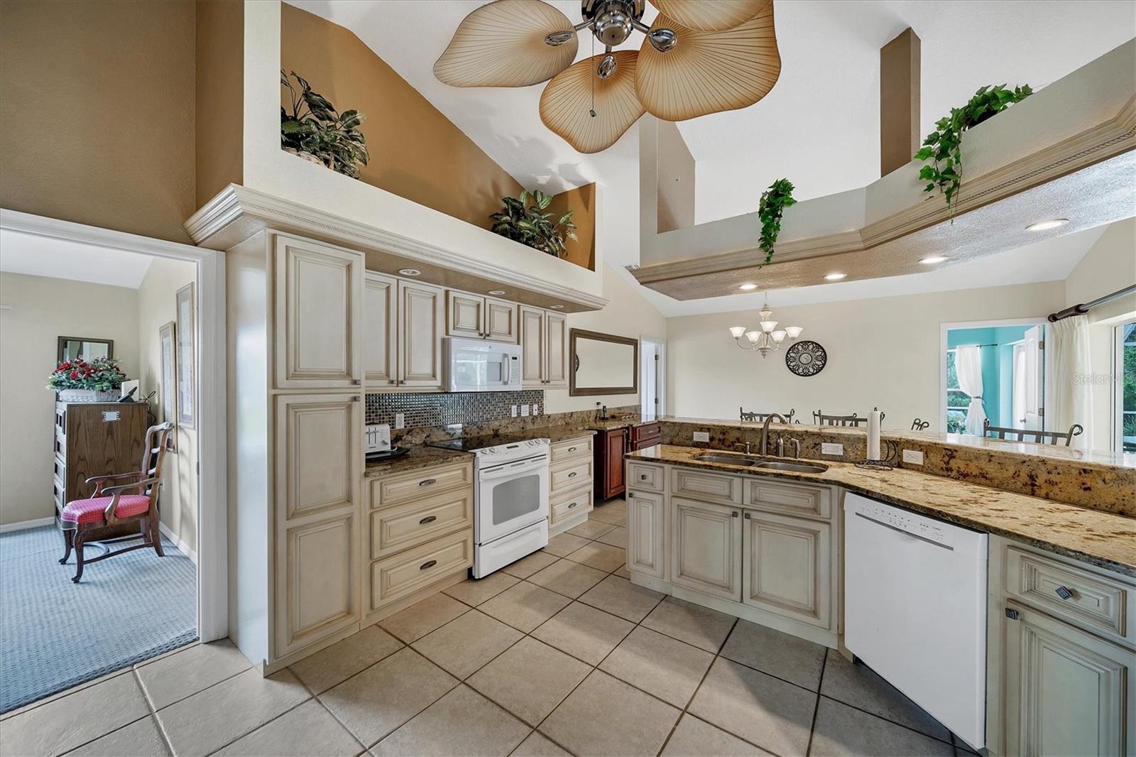36 Pine Valley Ct, Rotonda West, FL 33947 — photo 9 of 42