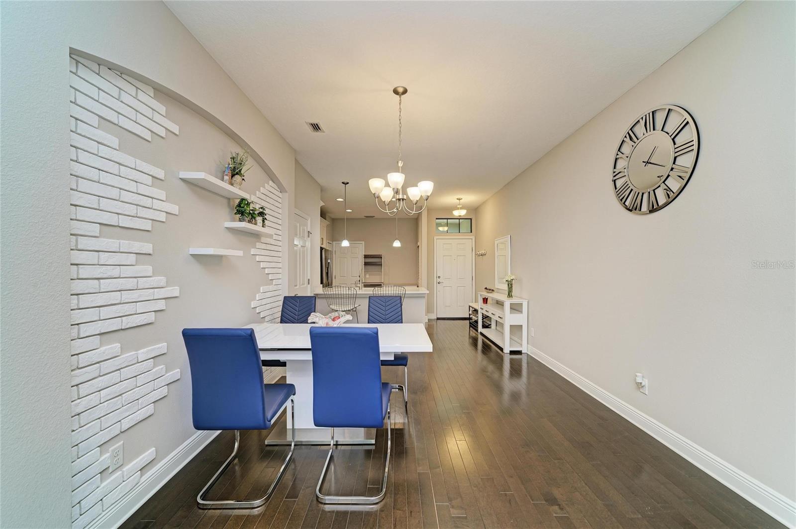 4991 Oarsman Ct, Sarasota, FL 34243 — photo 13 of 48