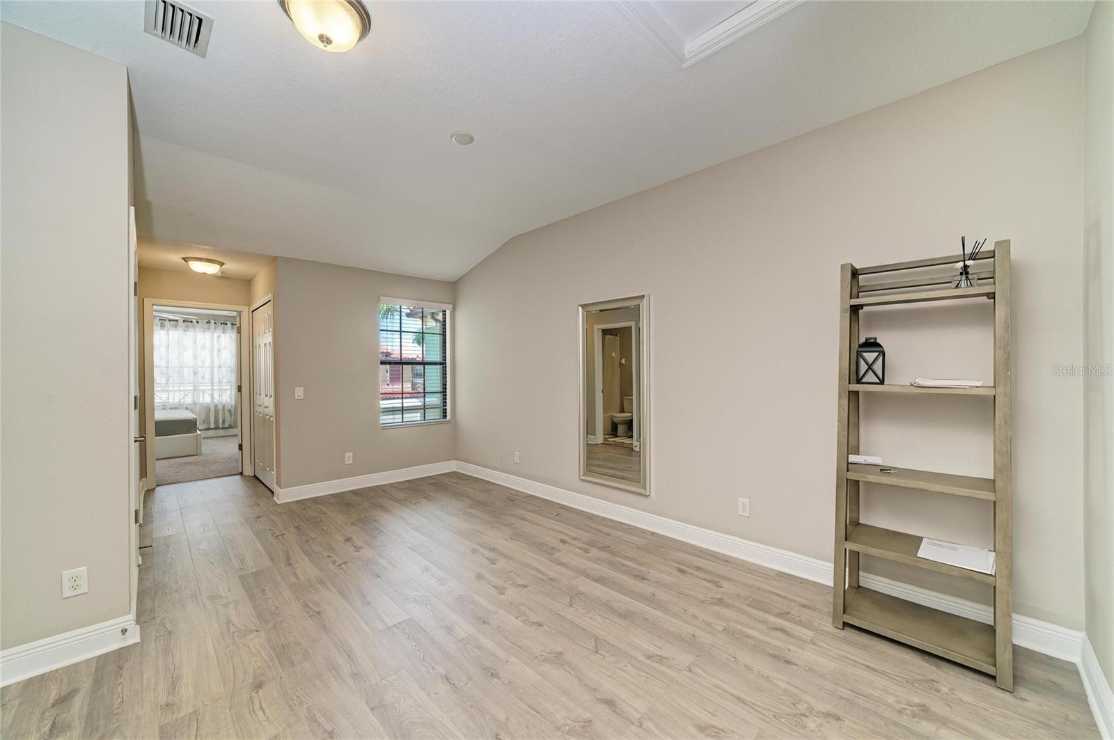 BONUS ROOM