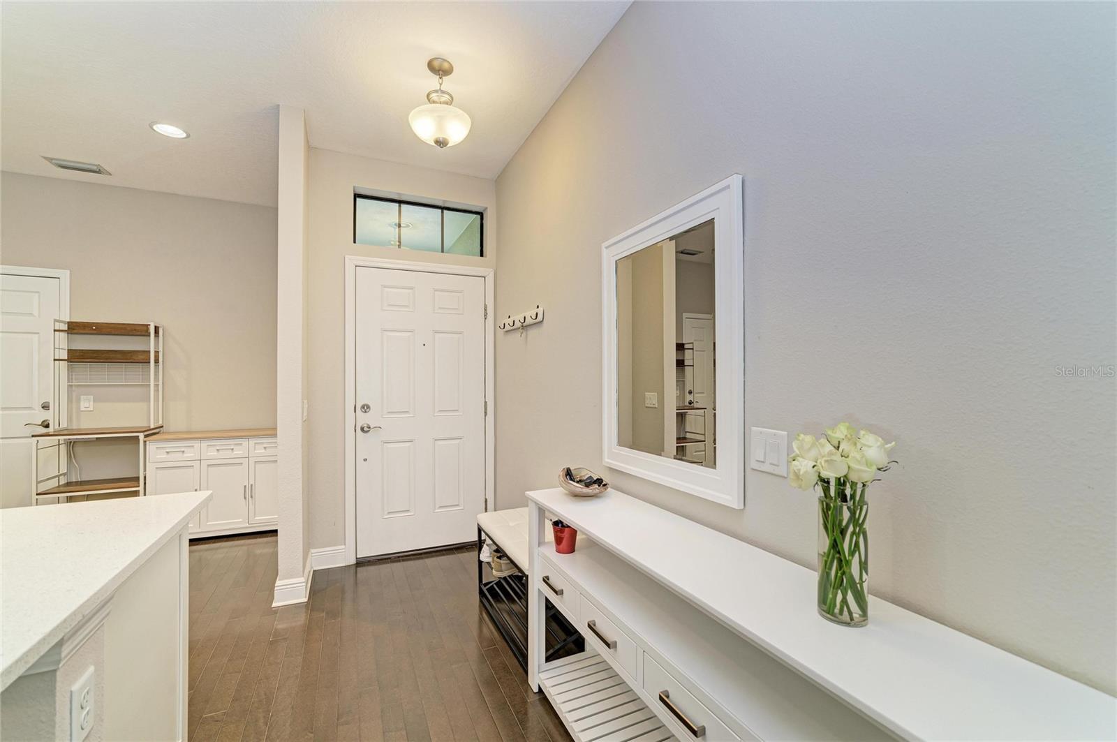 4991 Oarsman Ct, Sarasota, FL 34243 — photo 4 of 48