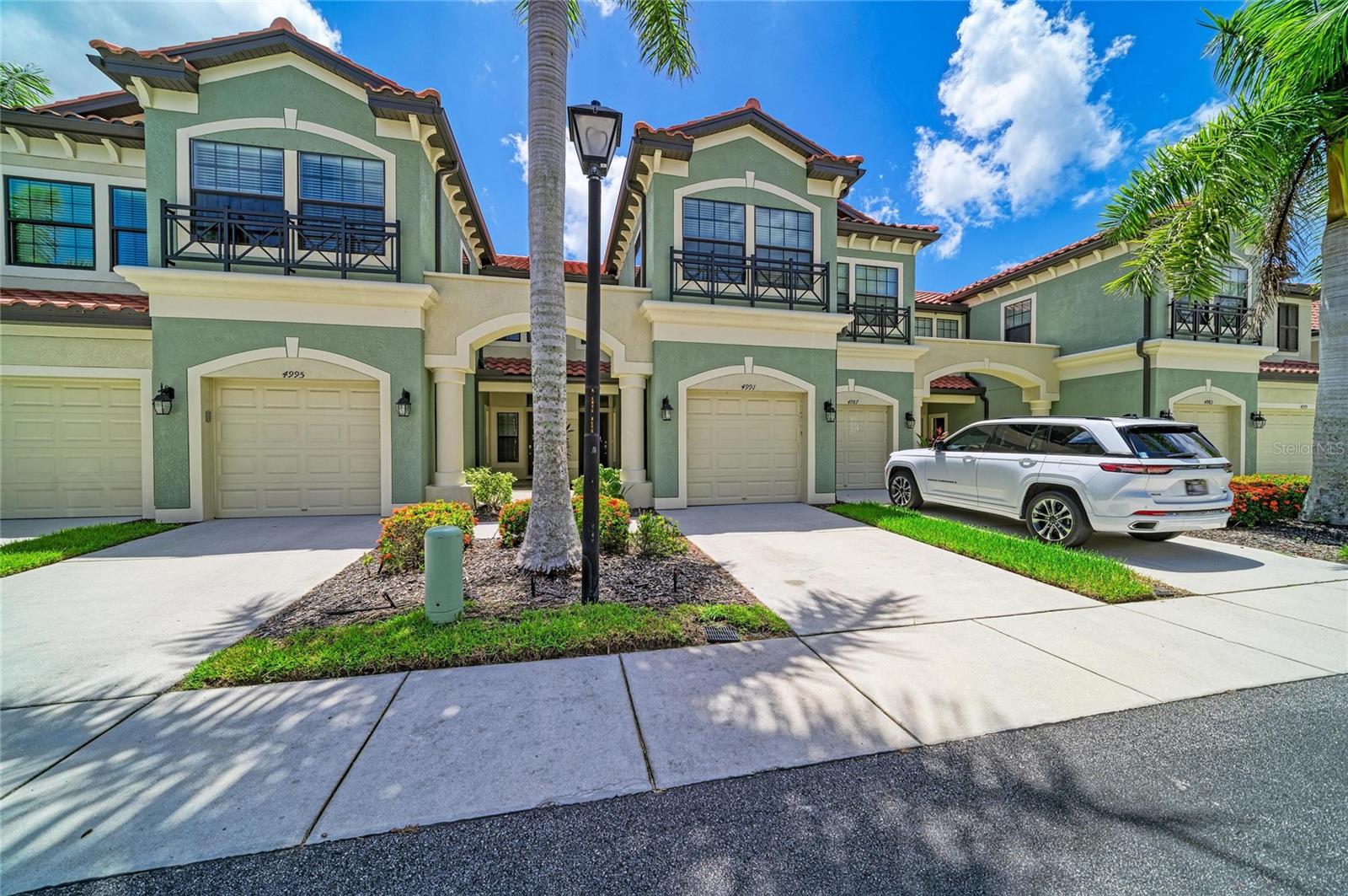 4991 Oarsman Ct, Sarasota, FL 34243 — photo 35 of 48