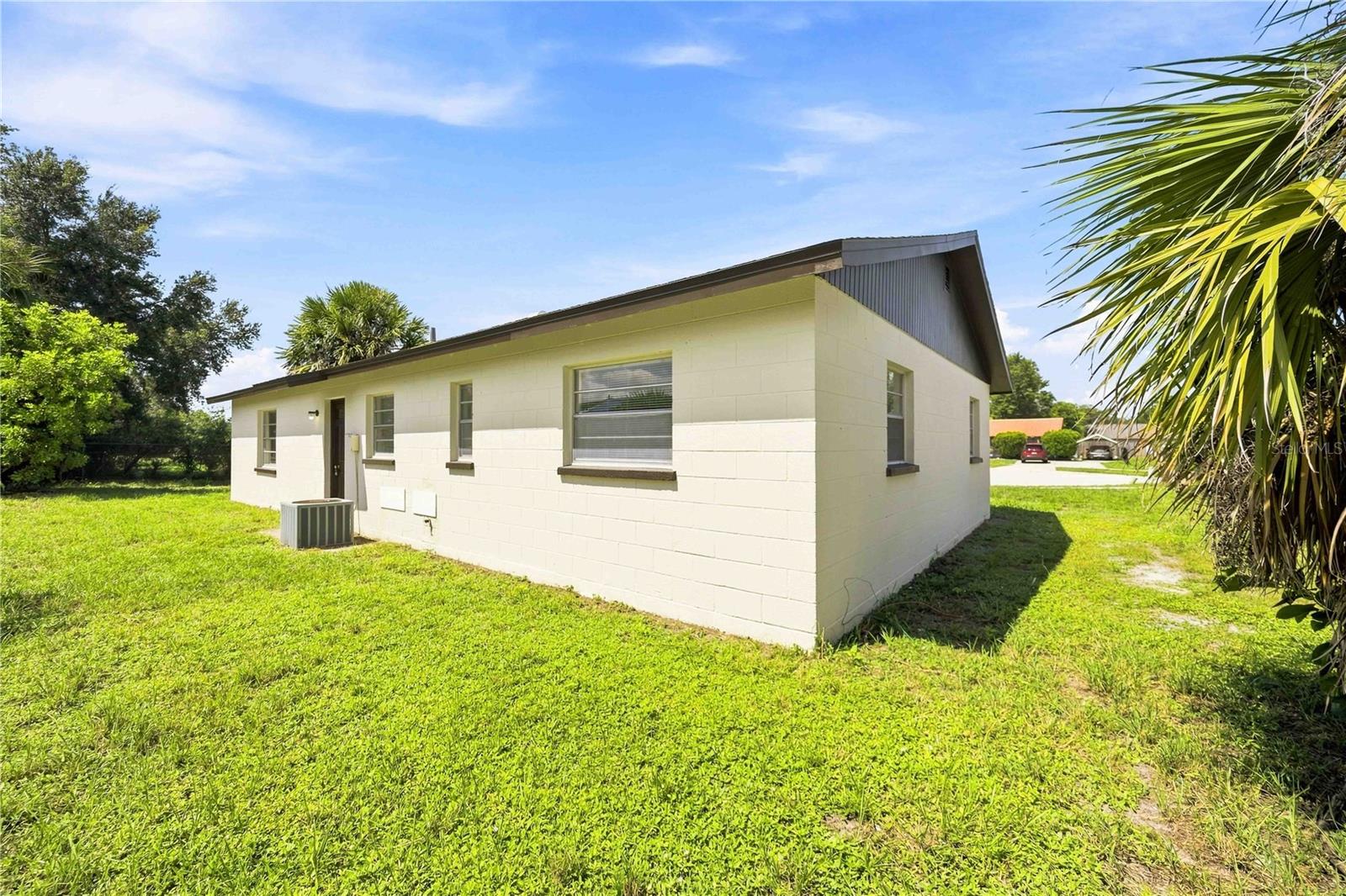 3012 Clay Cir, Sarasota, FL 34234 — photo 26 of 34