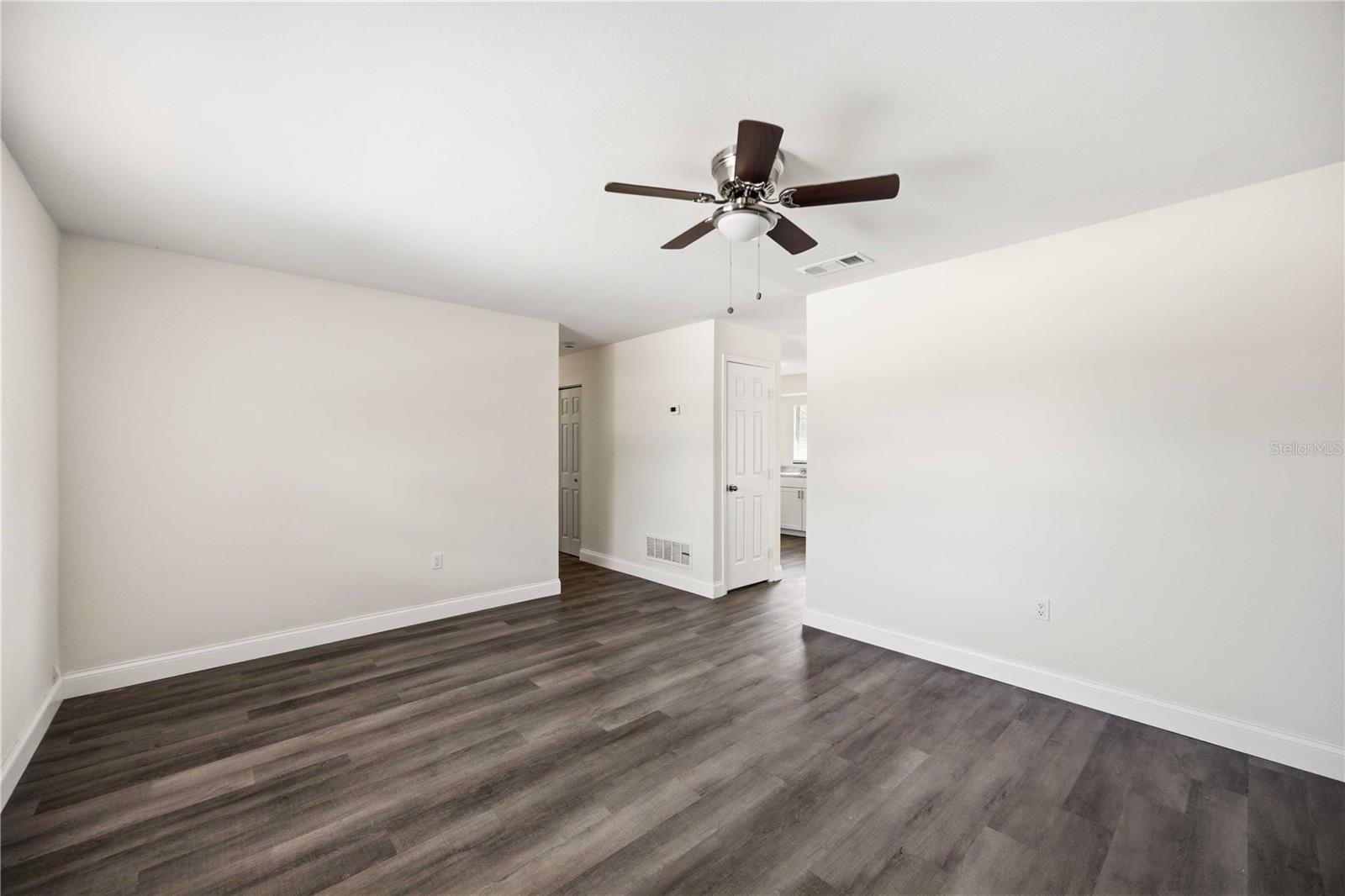 3012 Clay Cir, Sarasota, FL 34234 — photo 10 of 34