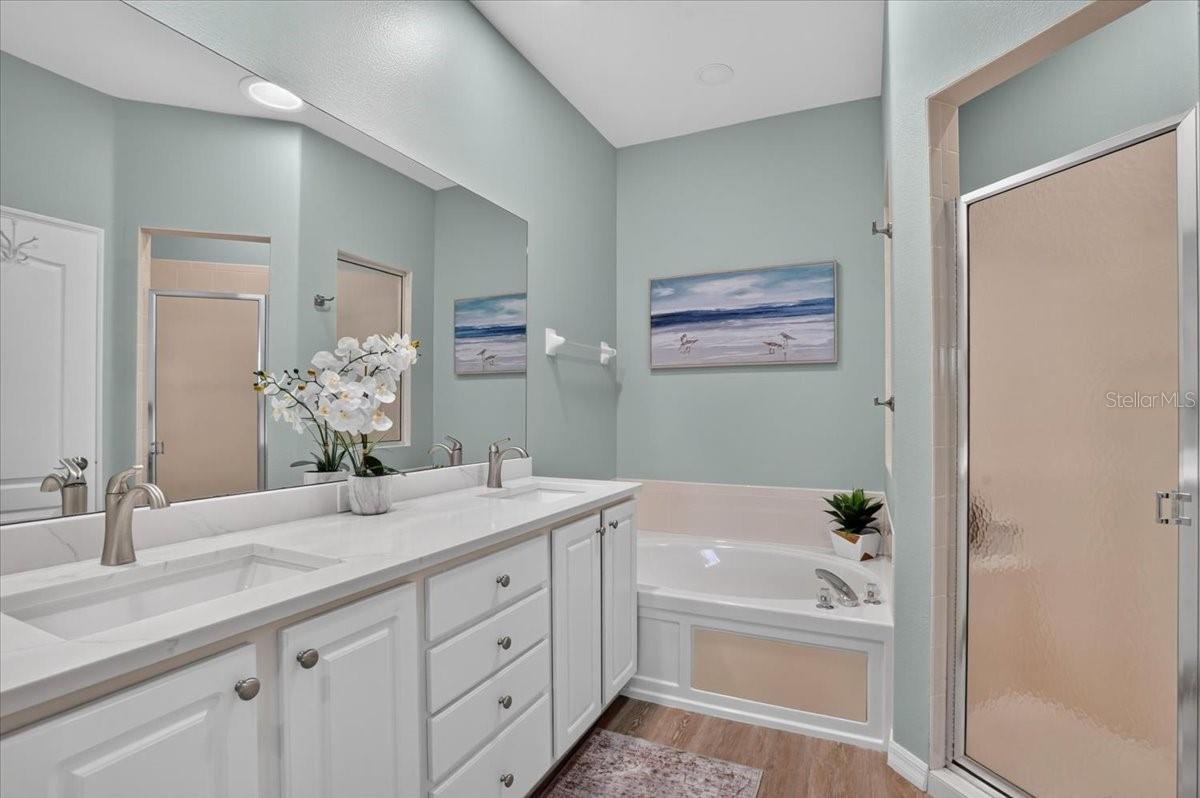 5037 WHISPERING OAKS DRIVE, NORTH PORT, Florida 34287