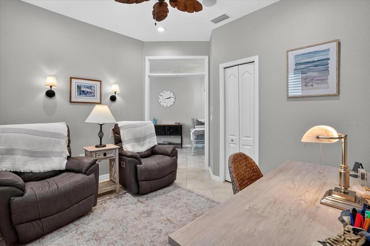 5037 WHISPERING OAKS DRIVE, NORTH PORT, Florida 34287