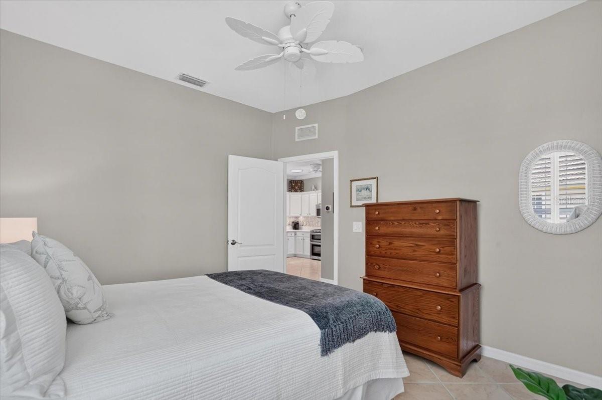 5037 WHISPERING OAKS DRIVE, NORTH PORT, Florida 34287