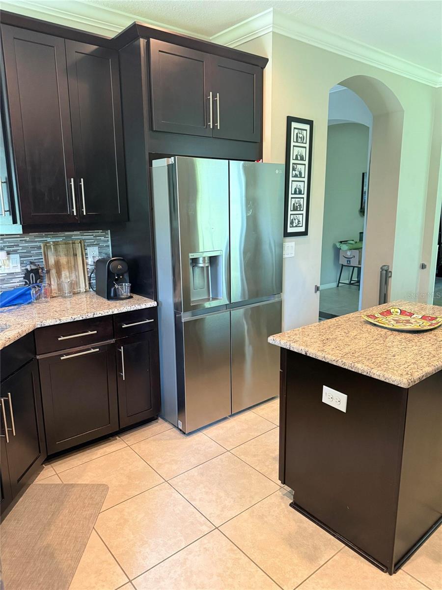 6145 Anise Dr, Sarasota, FL 34238 — photo 11 of 47