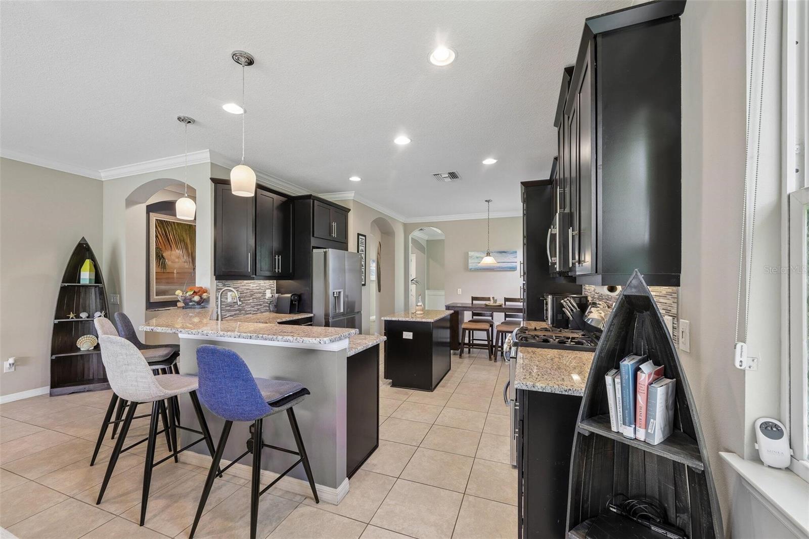 6145 Anise Dr, Sarasota, FL 34238 — photo 9 of 47