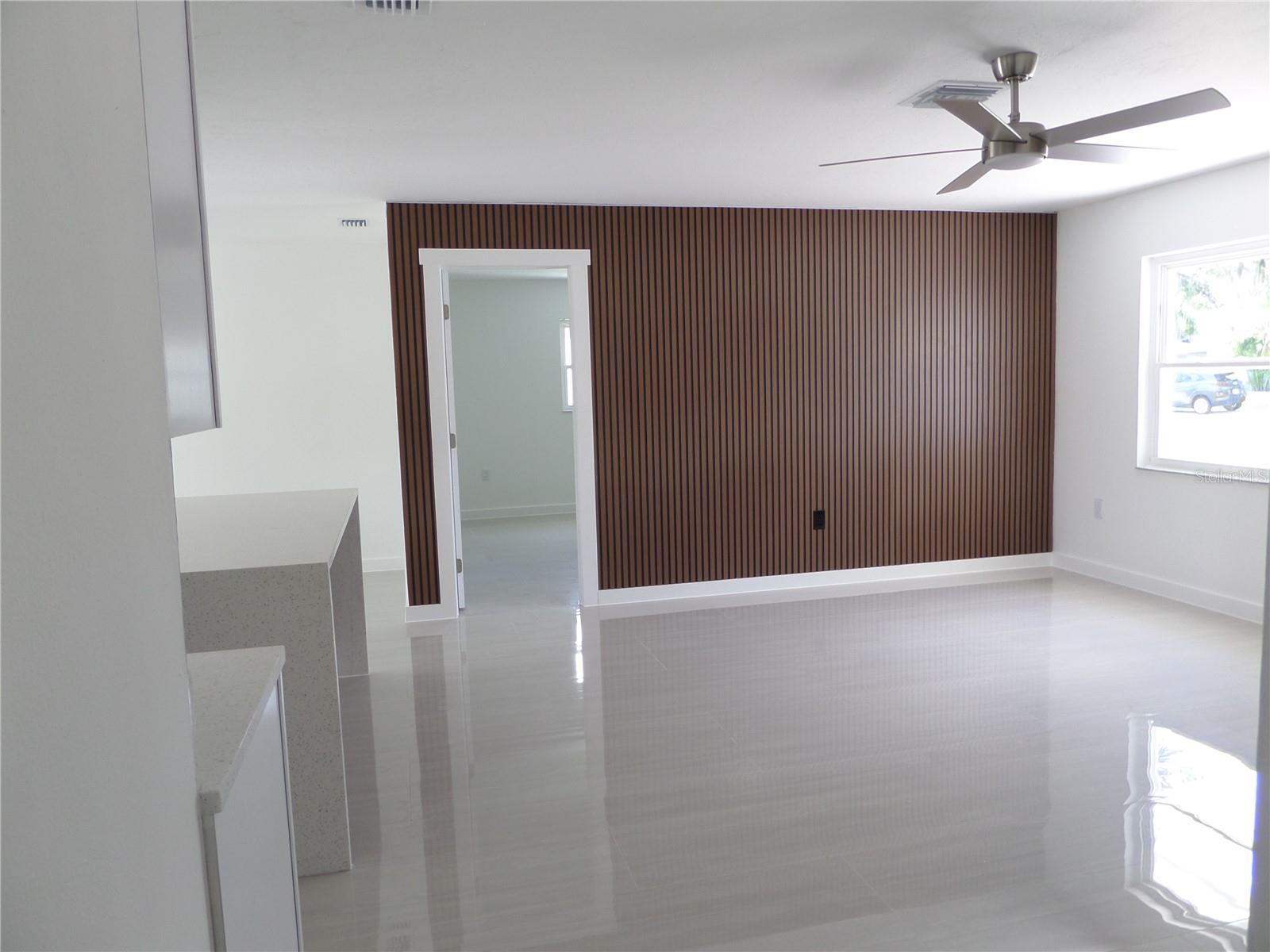 4925 Silk Oak Dr, Sarasota, FL 34232 — photo 17 of 50