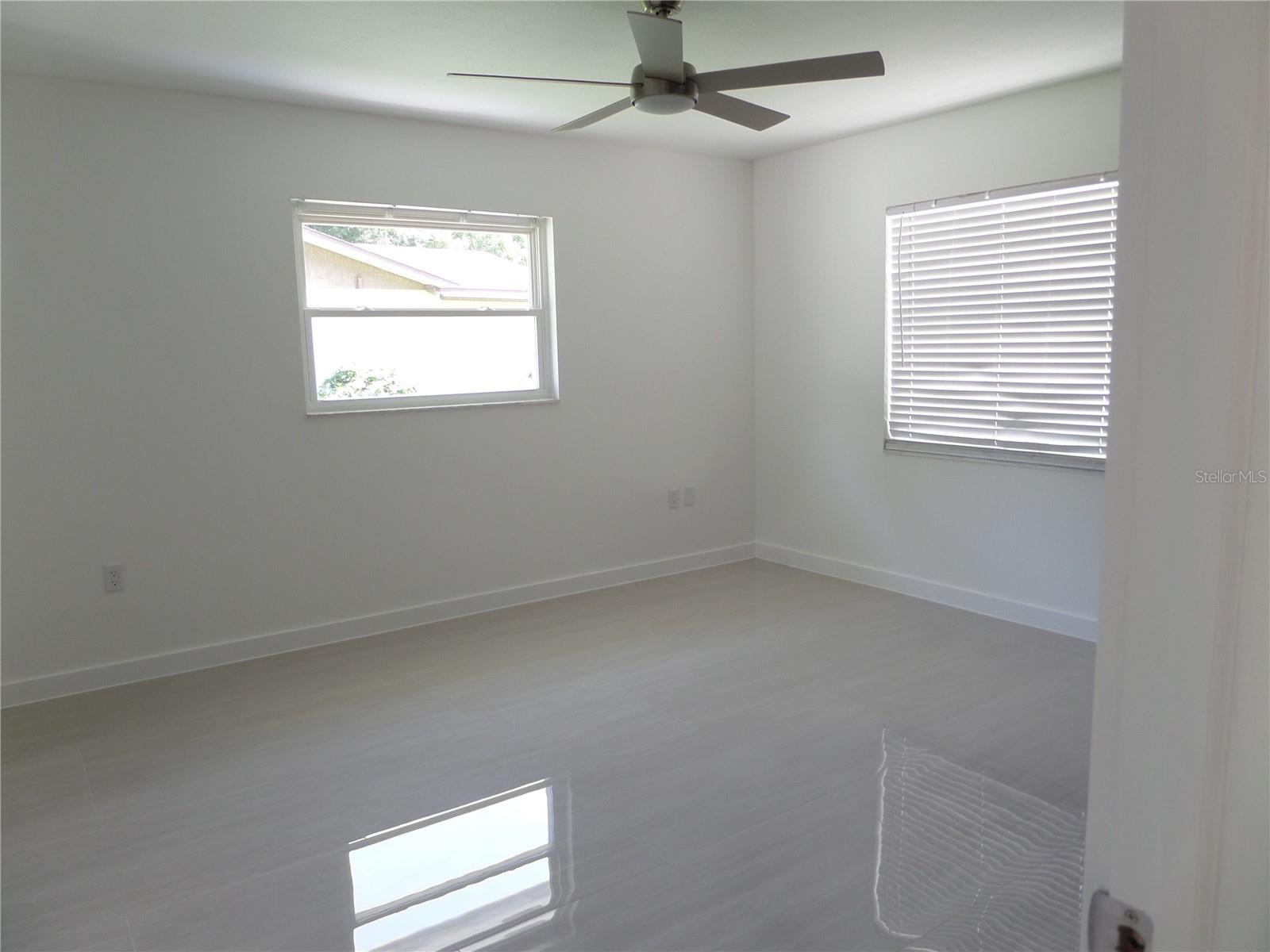 4925 Silk Oak Dr, Sarasota, FL 34232 — photo 20 of 50