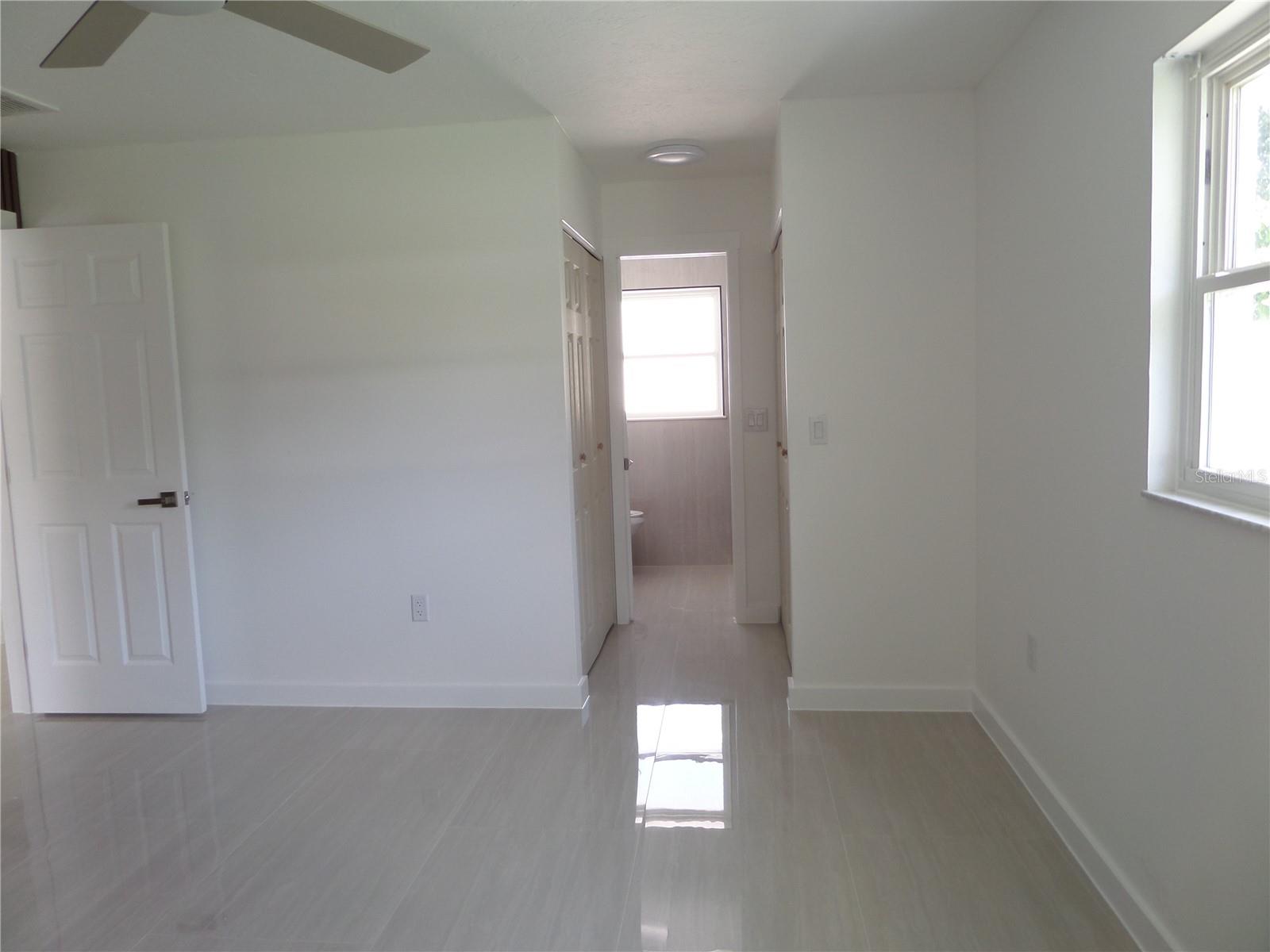 4925 Silk Oak Dr, Sarasota, FL 34232 — photo 21 of 50