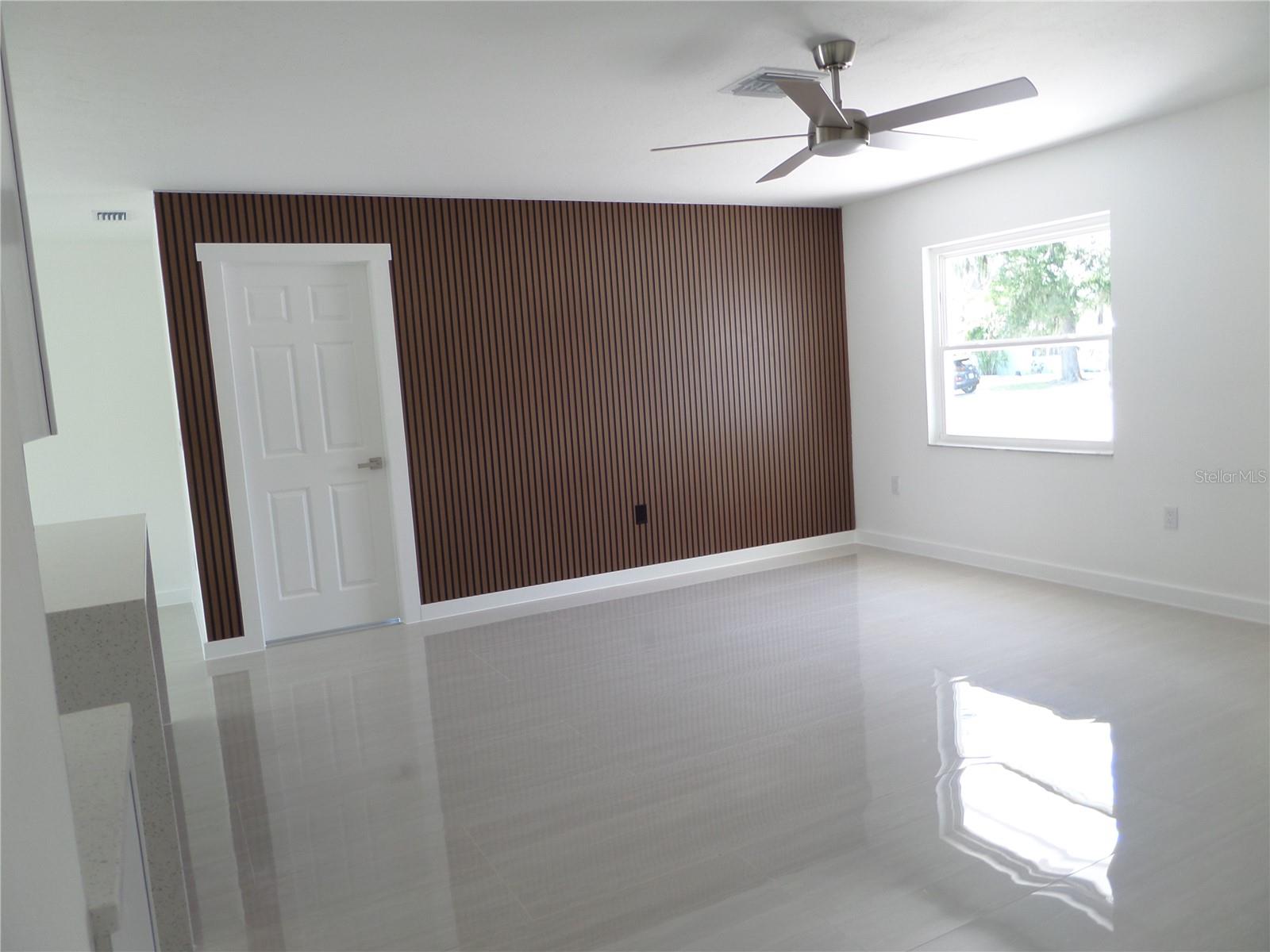 4925 Silk Oak Dr, Sarasota, FL 34232 — photo 4 of 50