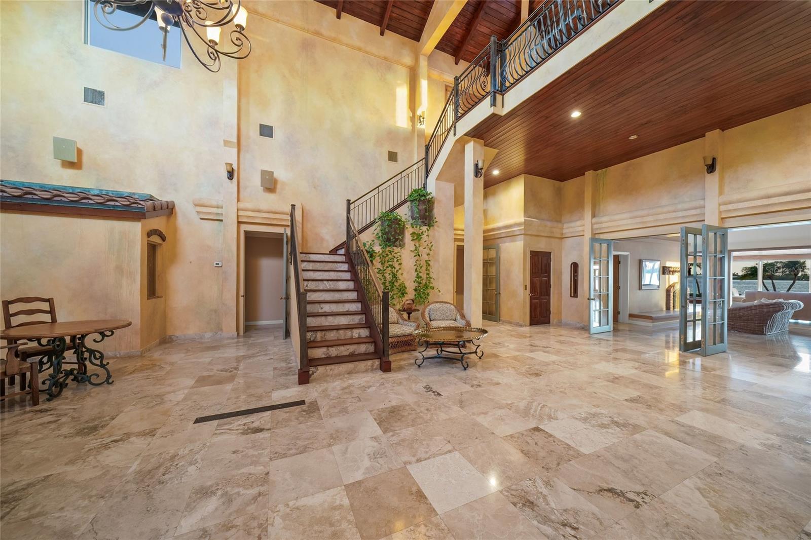 1136 N Lake Shore Dr, Sarasota, FL 34231 — photo 13 of 75