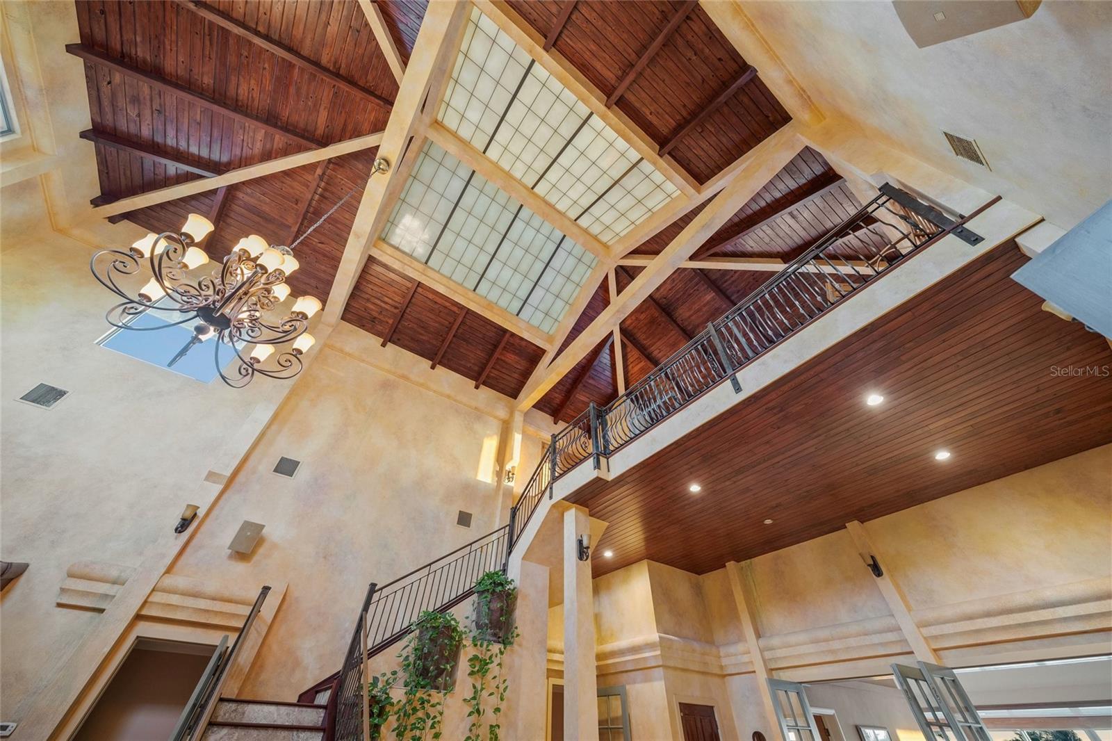1136 N Lake Shore Dr, Sarasota, FL 34231 — photo 14 of 75