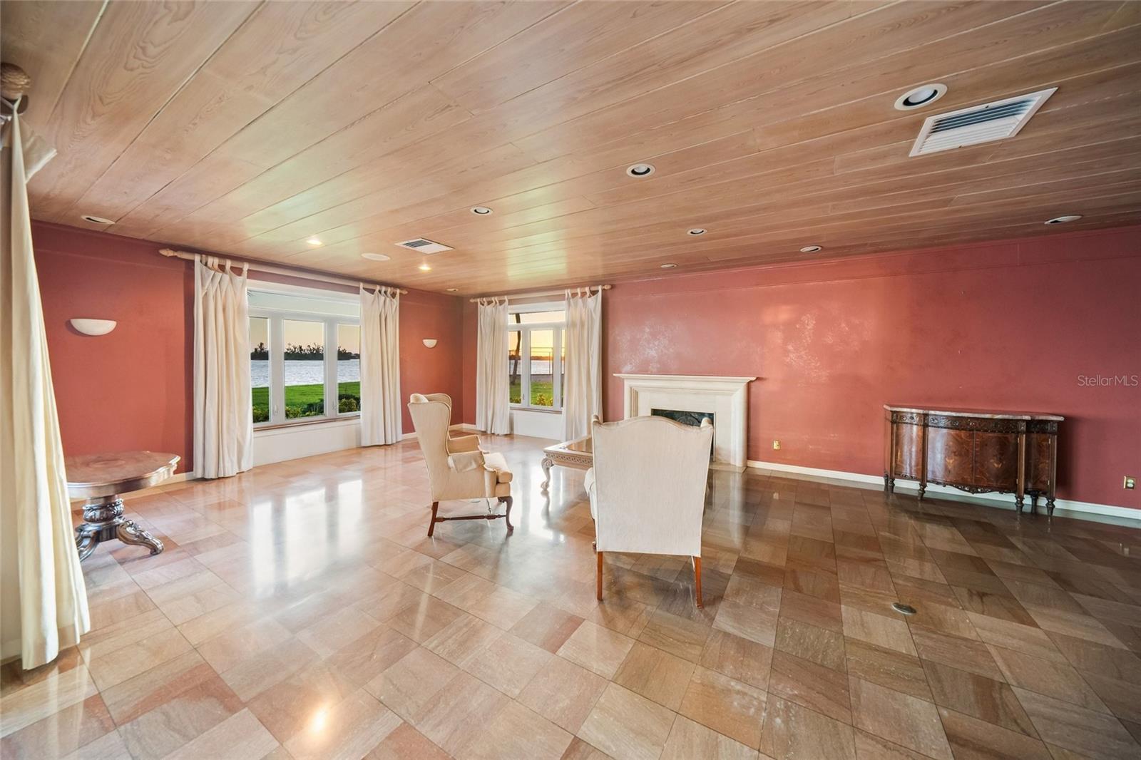 1136 N Lake Shore Dr, Sarasota, FL 34231 — photo 24 of 75