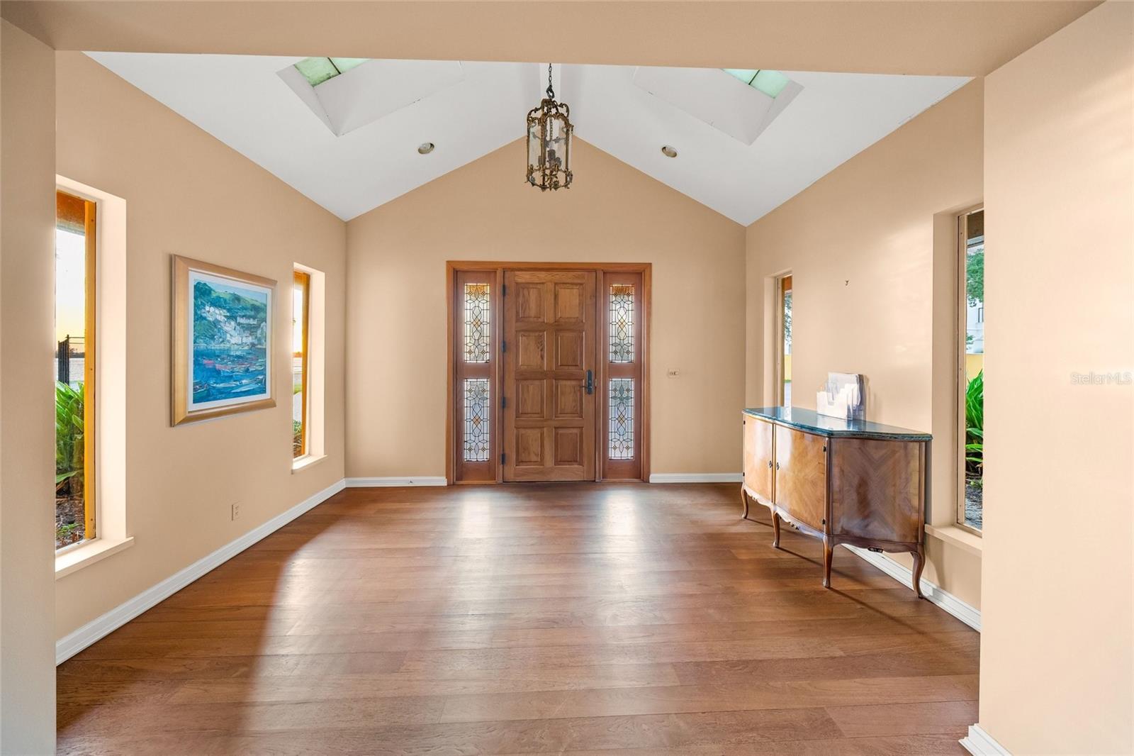 1136 N Lake Shore Dr, Sarasota, FL 34231 — photo 25 of 75